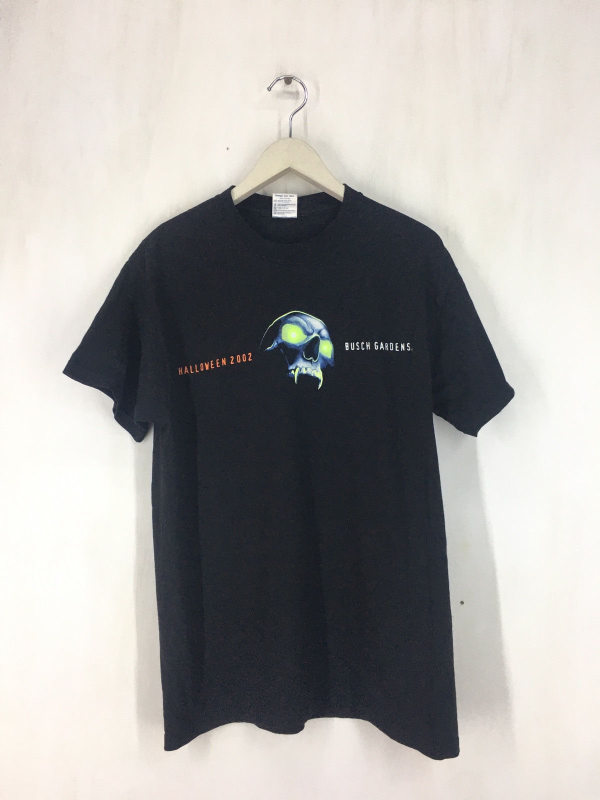 Vintage Vintage 2002 Howl -O- Scream horror t shirt Size US M / EU 48-50 / 2 - 1 Thumbnail