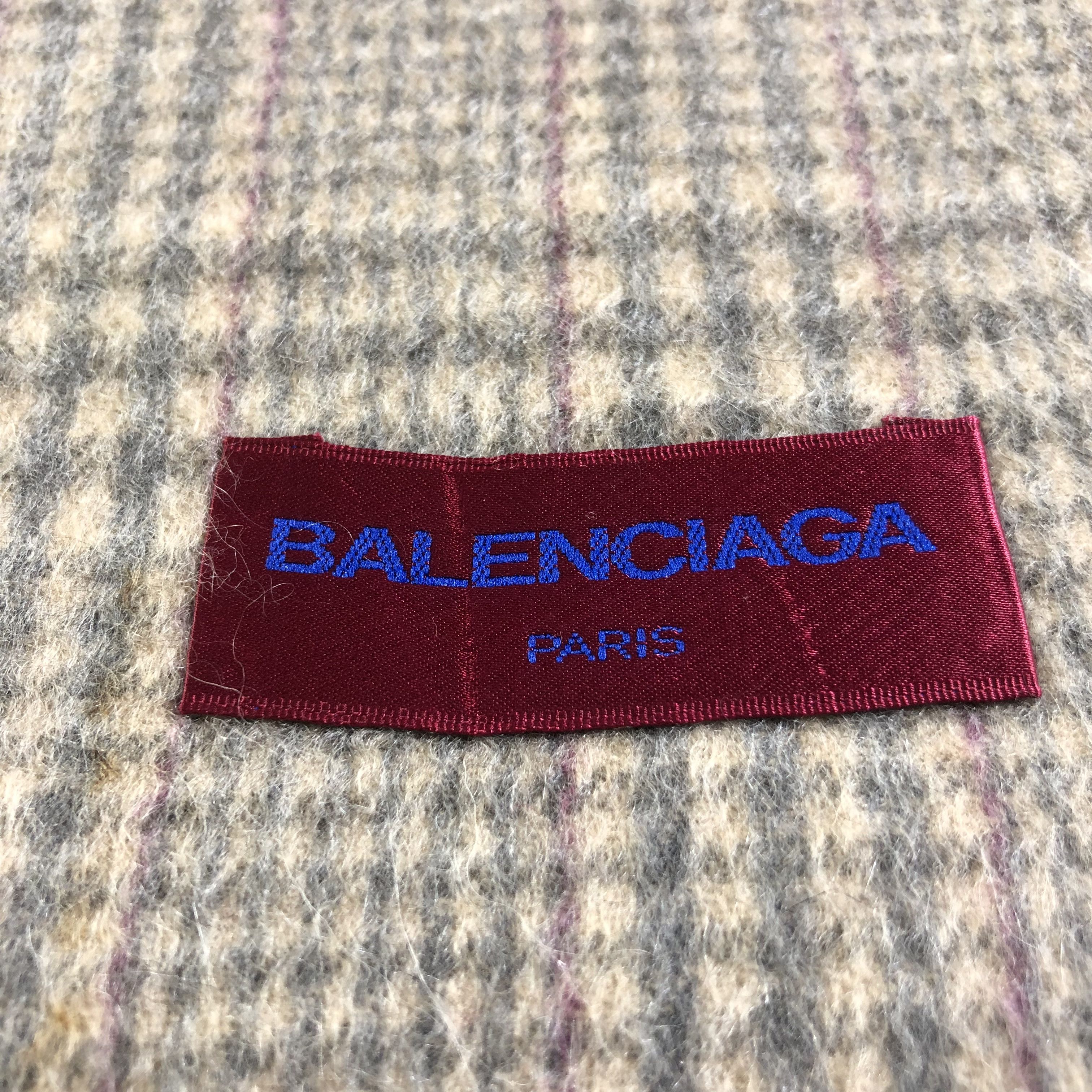Balenciaga Balenciaga Cashmere Scarf Muffler V1744 Size ONE SIZE - 4 Thumbnail