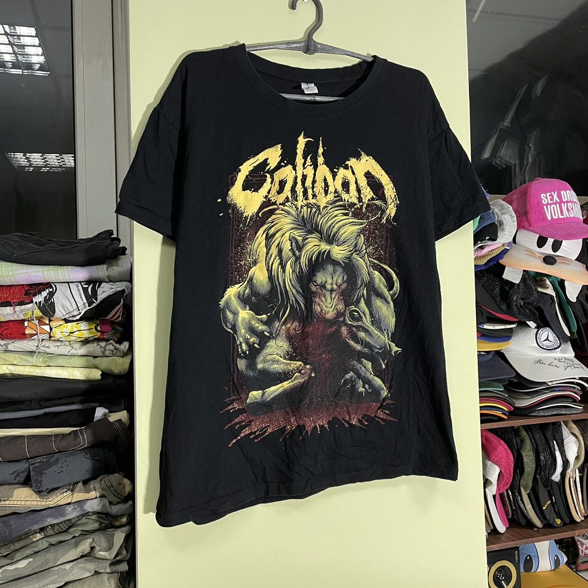 Vintage Vintage 90s Graphic Tee Band Tee Dark Grunge Punk Cropped M Size US M / EU 48-50 / 2 - 3 Thumbnail