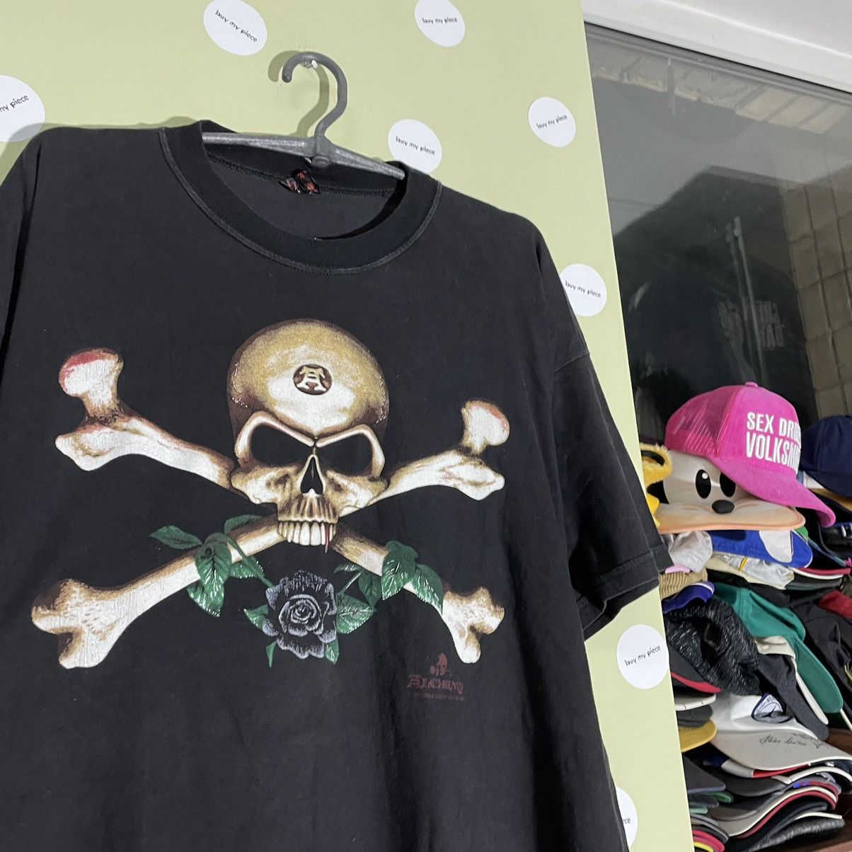 Vintage Vintage Y2K Skull Crossbones Graphic Tee Punk Grunge Boxy XL Size US XL / EU 56 / 4 - 4 Thumbnail