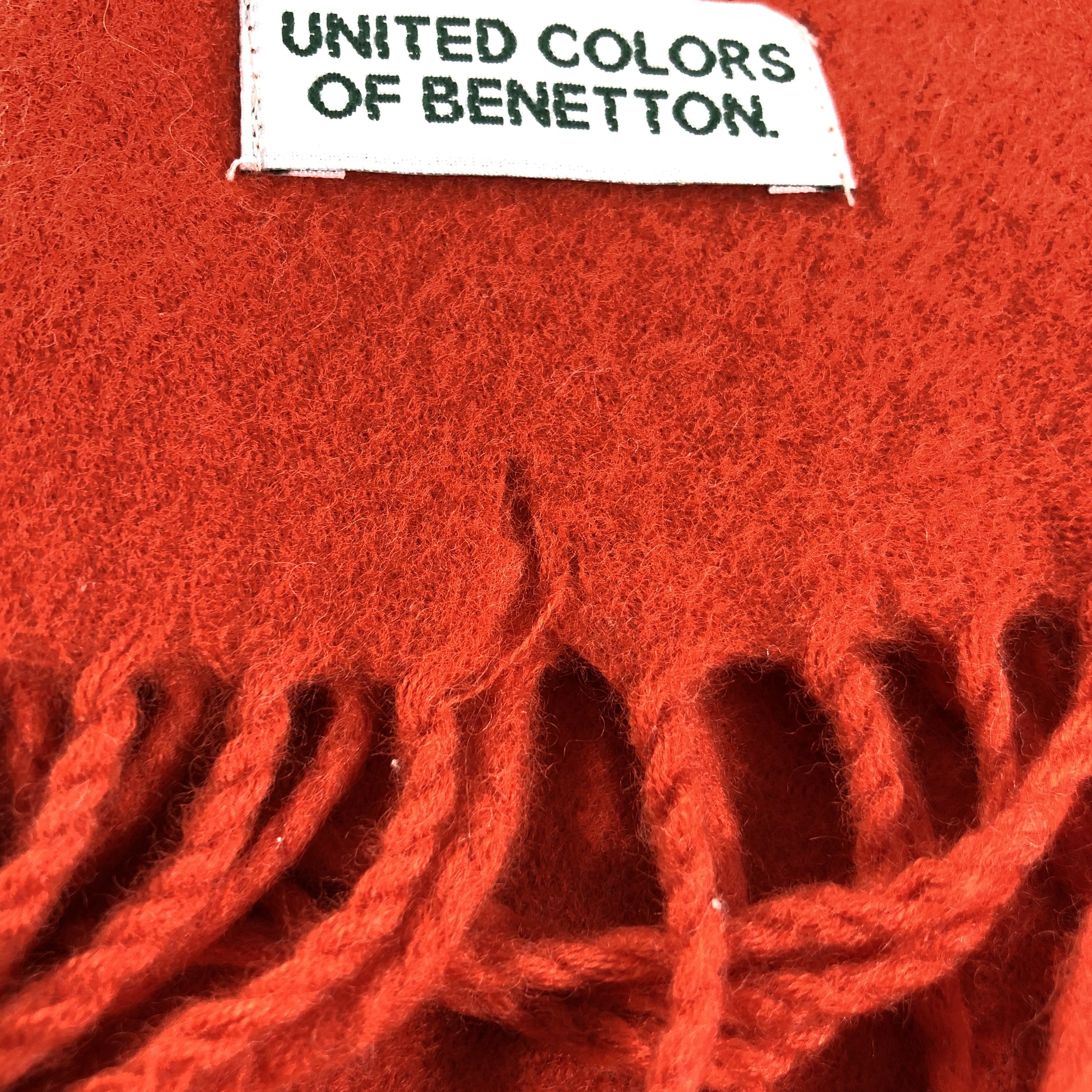 United Colors Of Benetton United Colors of Benetton Red Wool Scarf Muffler V1357 Size ONE SIZE - 6 Thumbnail