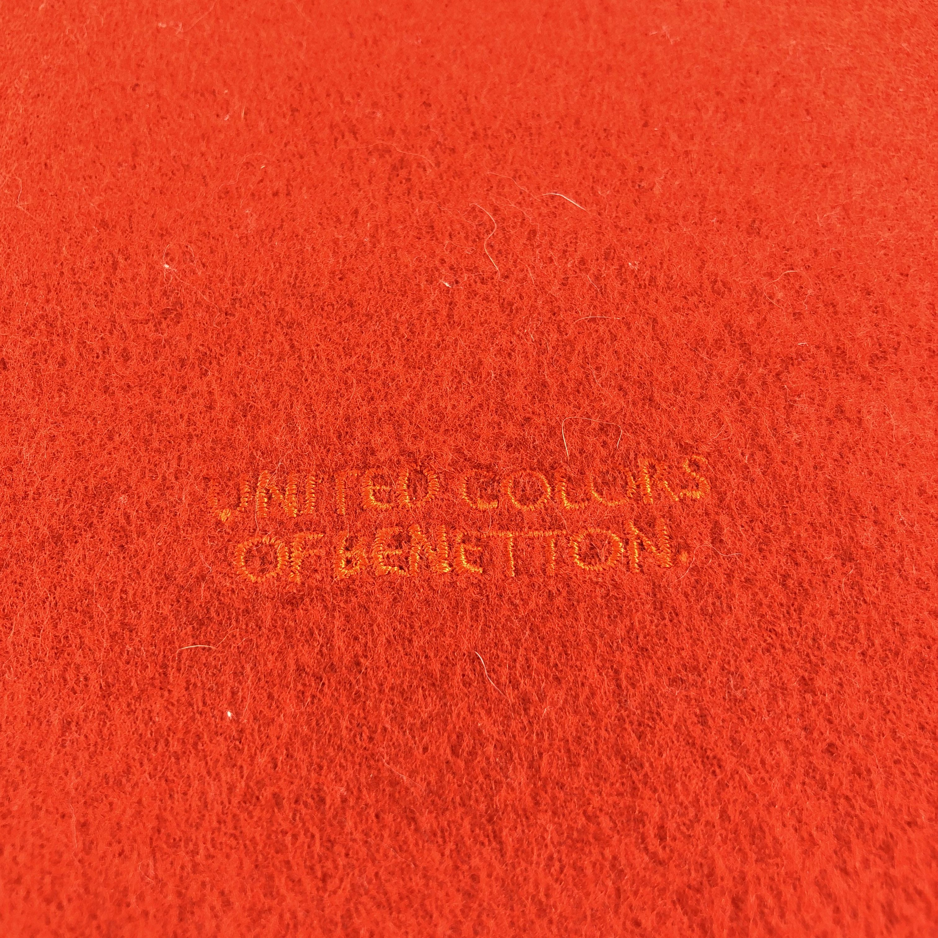 United Colors Of Benetton United Colors of Benetton Red Wool Scarf Muffler V1357 Size ONE SIZE - 4 Thumbnail