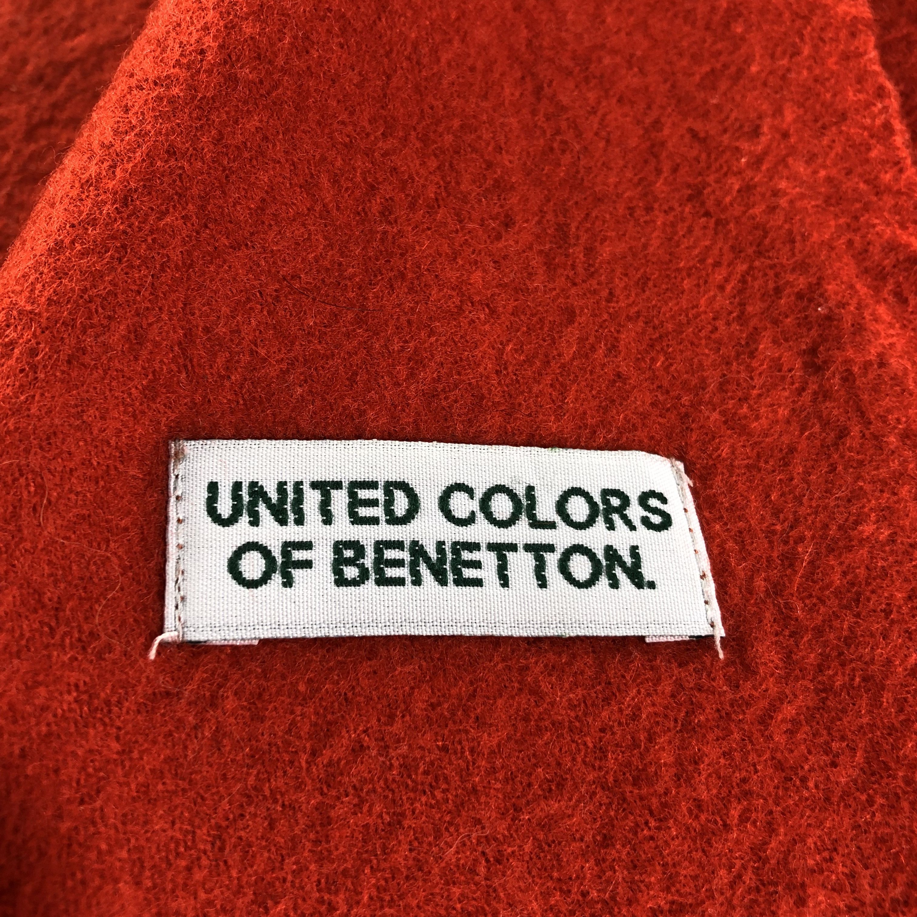 United Colors Of Benetton United Colors of Benetton Red Wool Scarf Muffler V1357 Size ONE SIZE - 5 Thumbnail