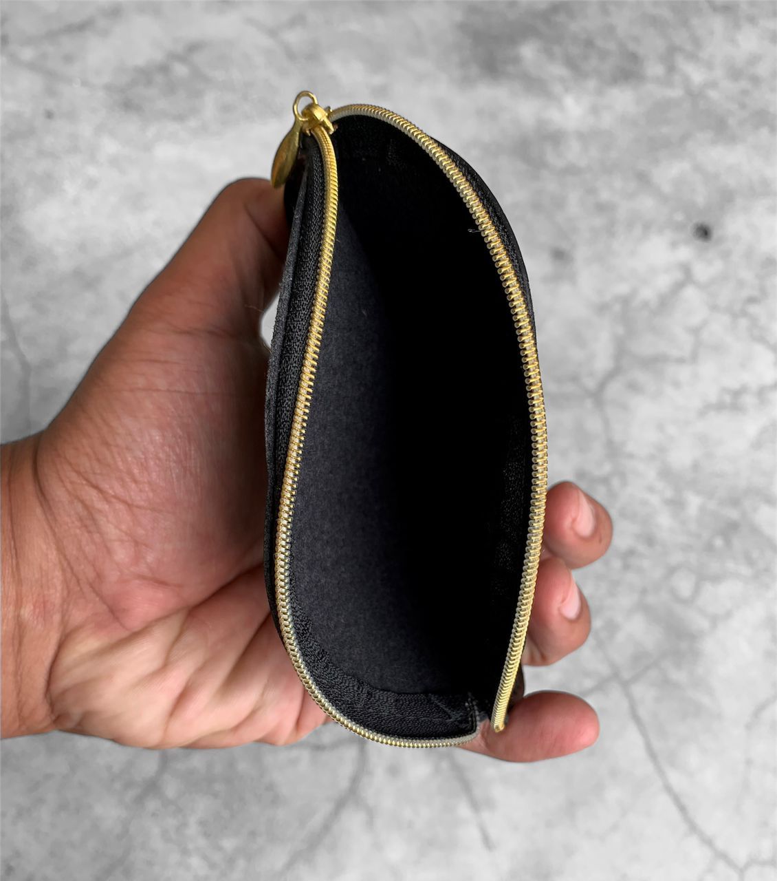 Jun Takahashi × Undercover Undercover Lips Wallet Pouch Size ONE SIZE - 3 Thumbnail