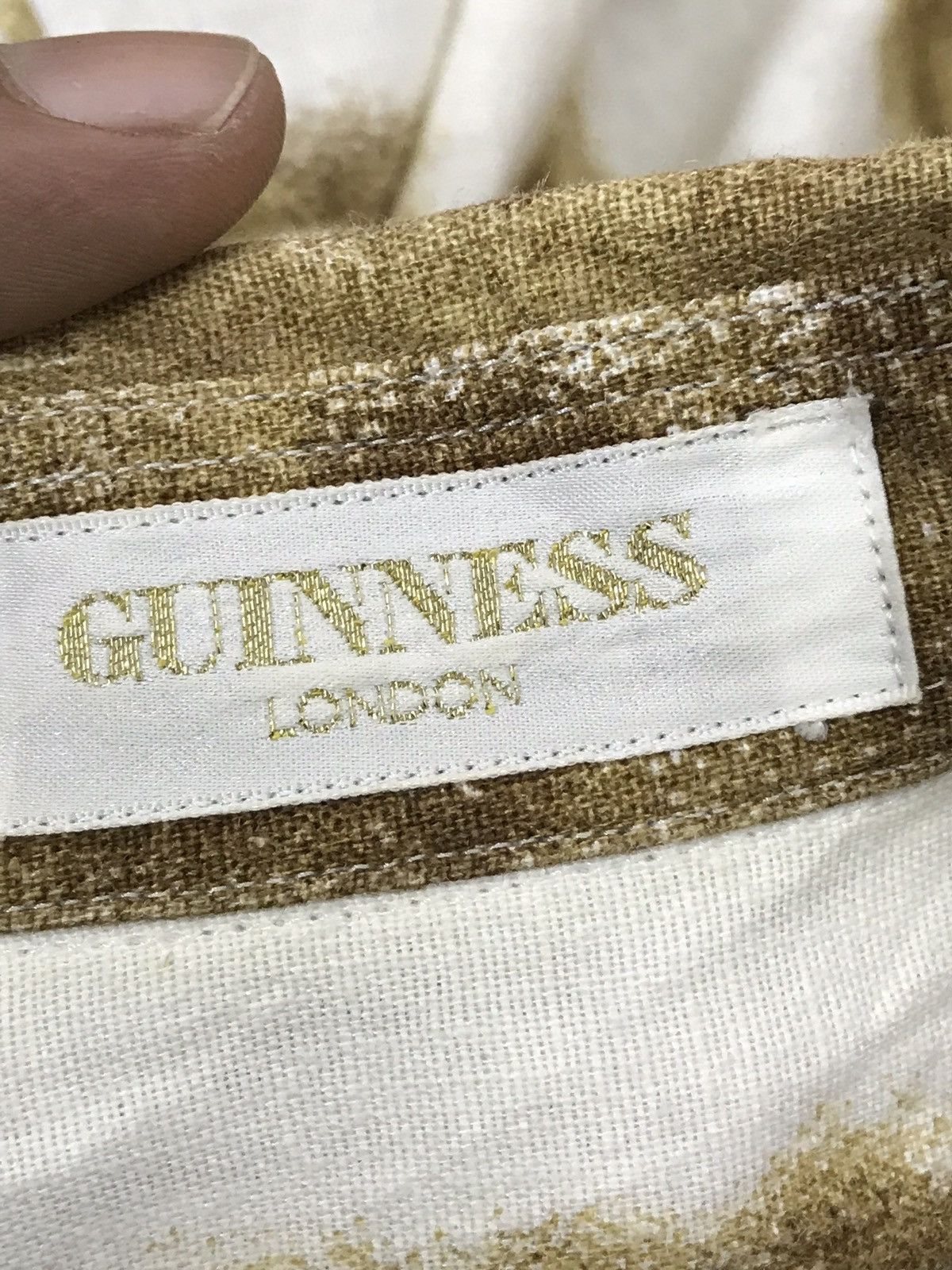 Japanese Brand Made In Japan Japanese Brand Guinness Art Design Shirt Size US M / EU 48-50 / 2 - 6 Thumbnail