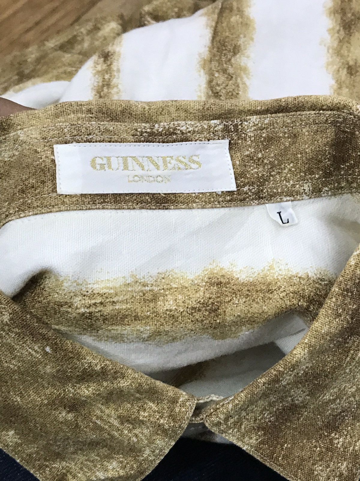 Japanese Brand Made In Japan Japanese Brand Guinness Art Design Shirt Size US M / EU 48-50 / 2 - 8 Thumbnail