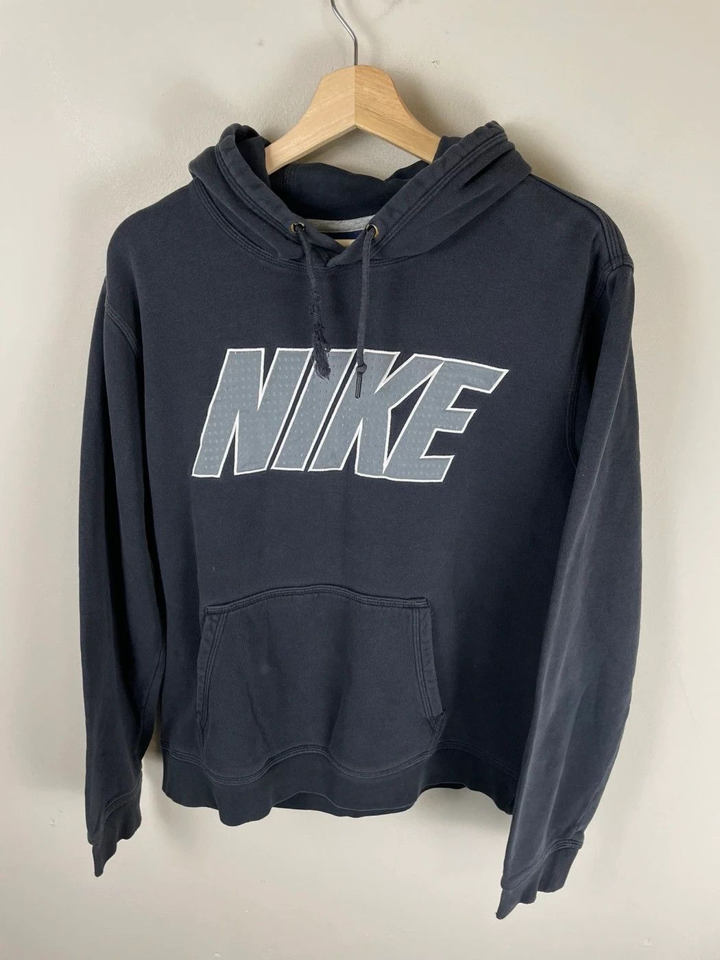 bootleg nike spellout sweatshirt