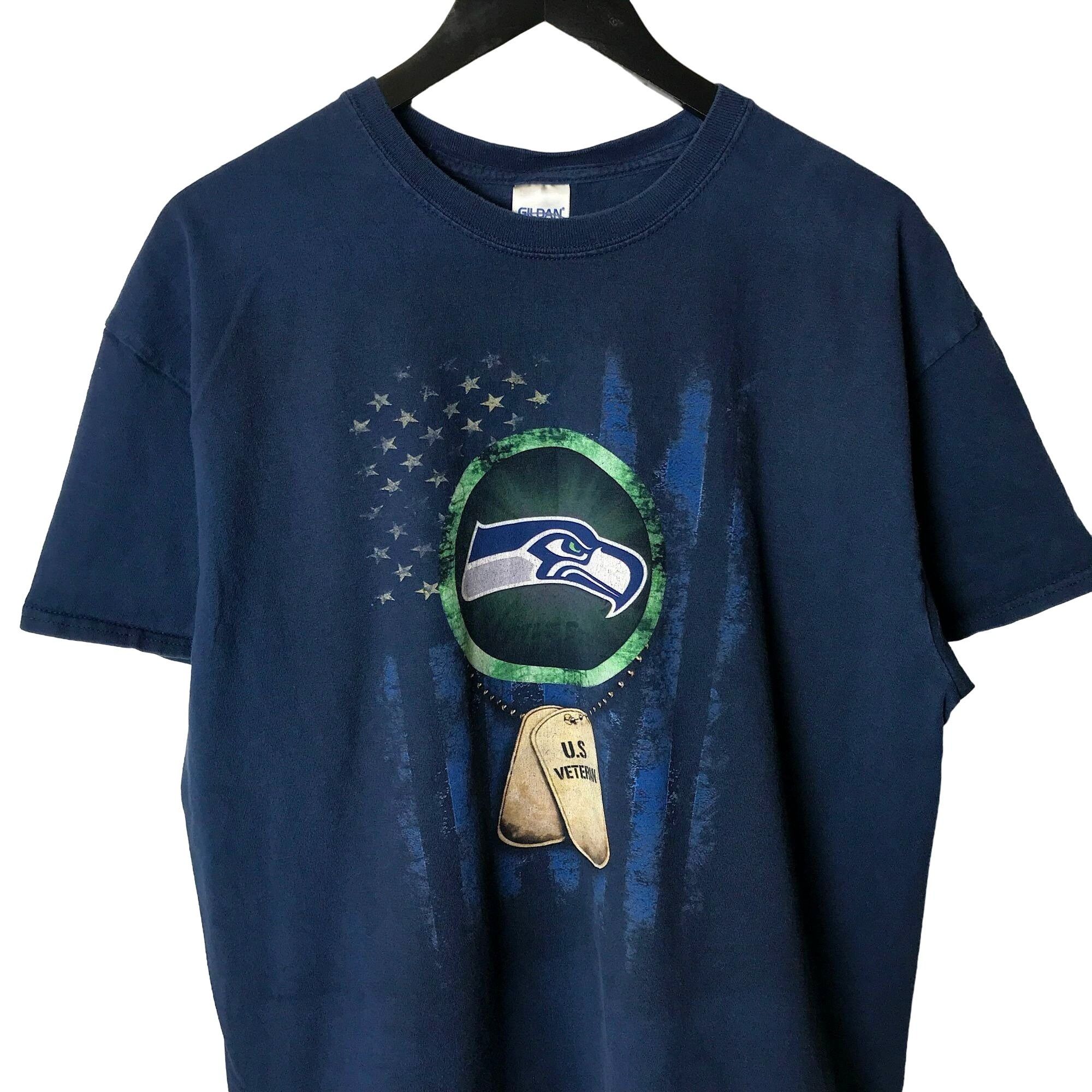 Vintage 00s Vintage Gildan Seattle Seahawks T Shirt US Veteran XL | Grailed