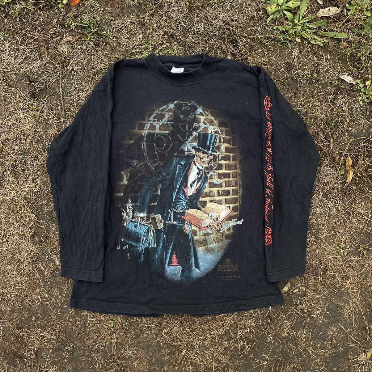 Vintage Vintage Y2K Sun Faded Graphic Tee Skull Horror Black Swag L Size US L / EU 52-54 / 3 - 2 Thumbnail