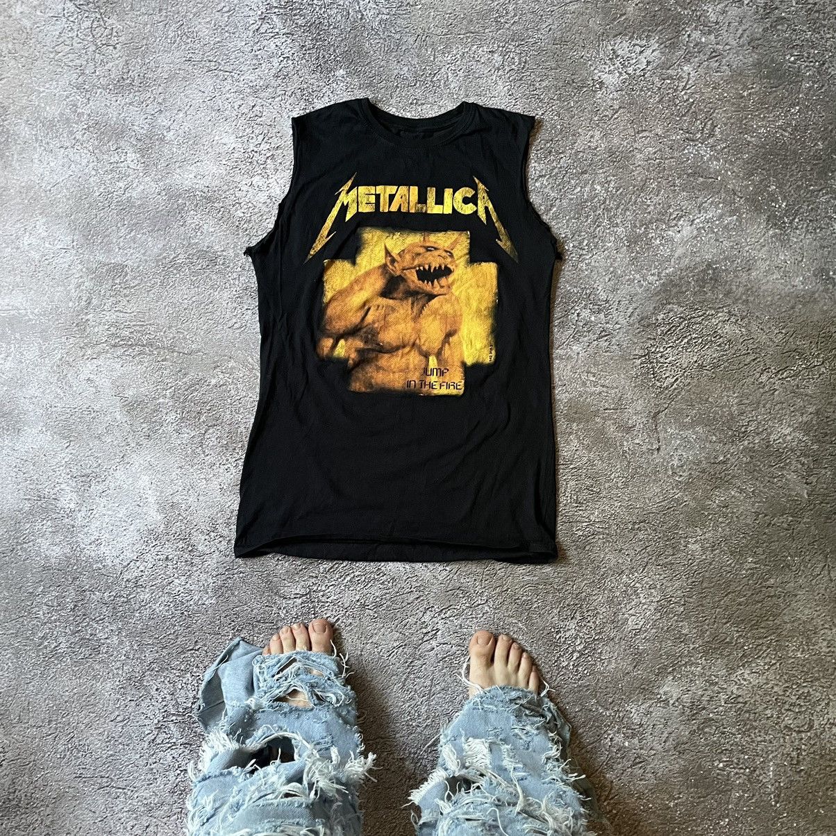Vintage 90s Metallica Sun Faded Graphic Band Tee Grunge S