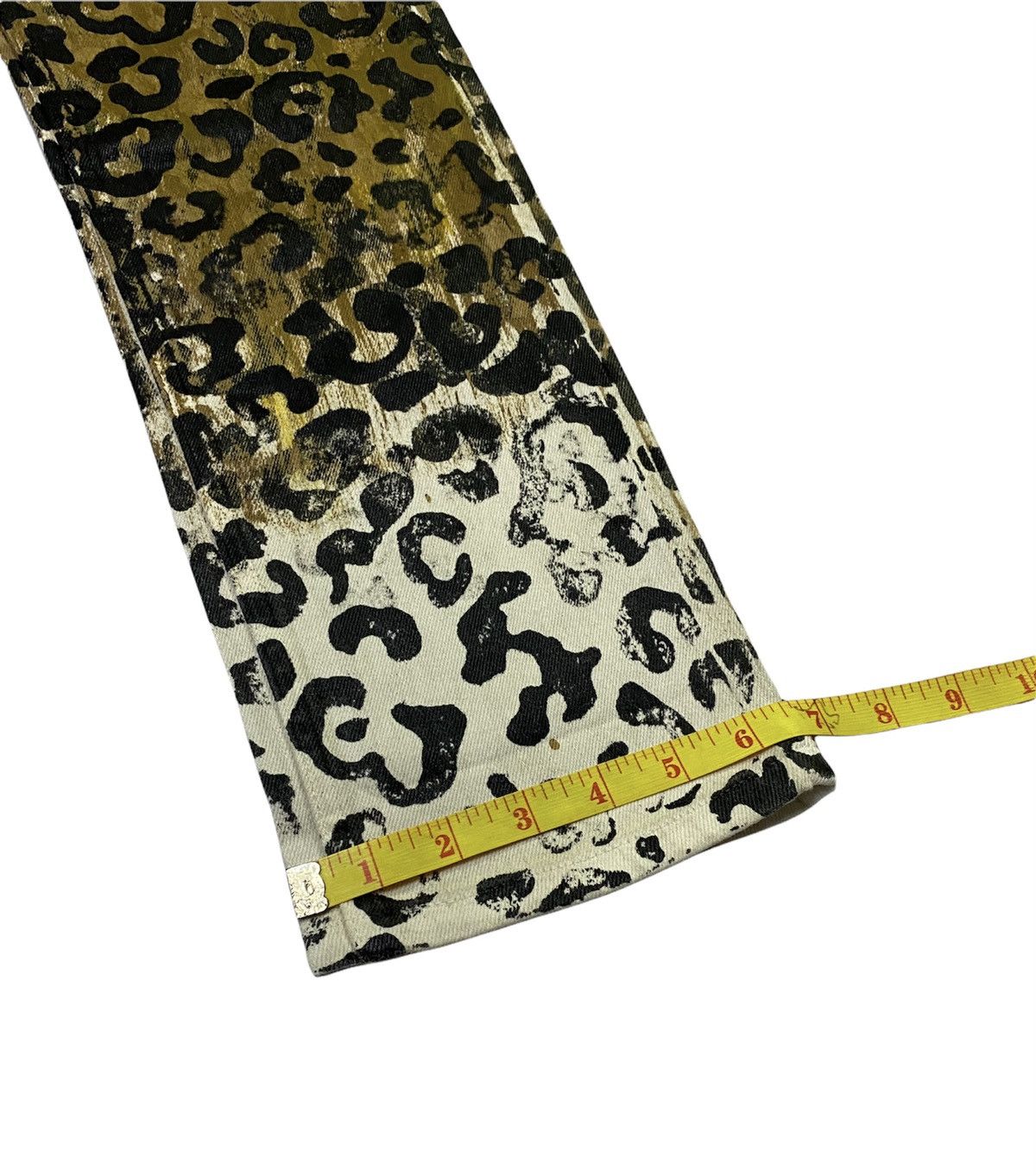 Japanese Brand Z VARGA (JAPANESE BRAND) LEOPARD SLIM FIT JEANS Size US 34 / EU 50 - 9 Thumbnail