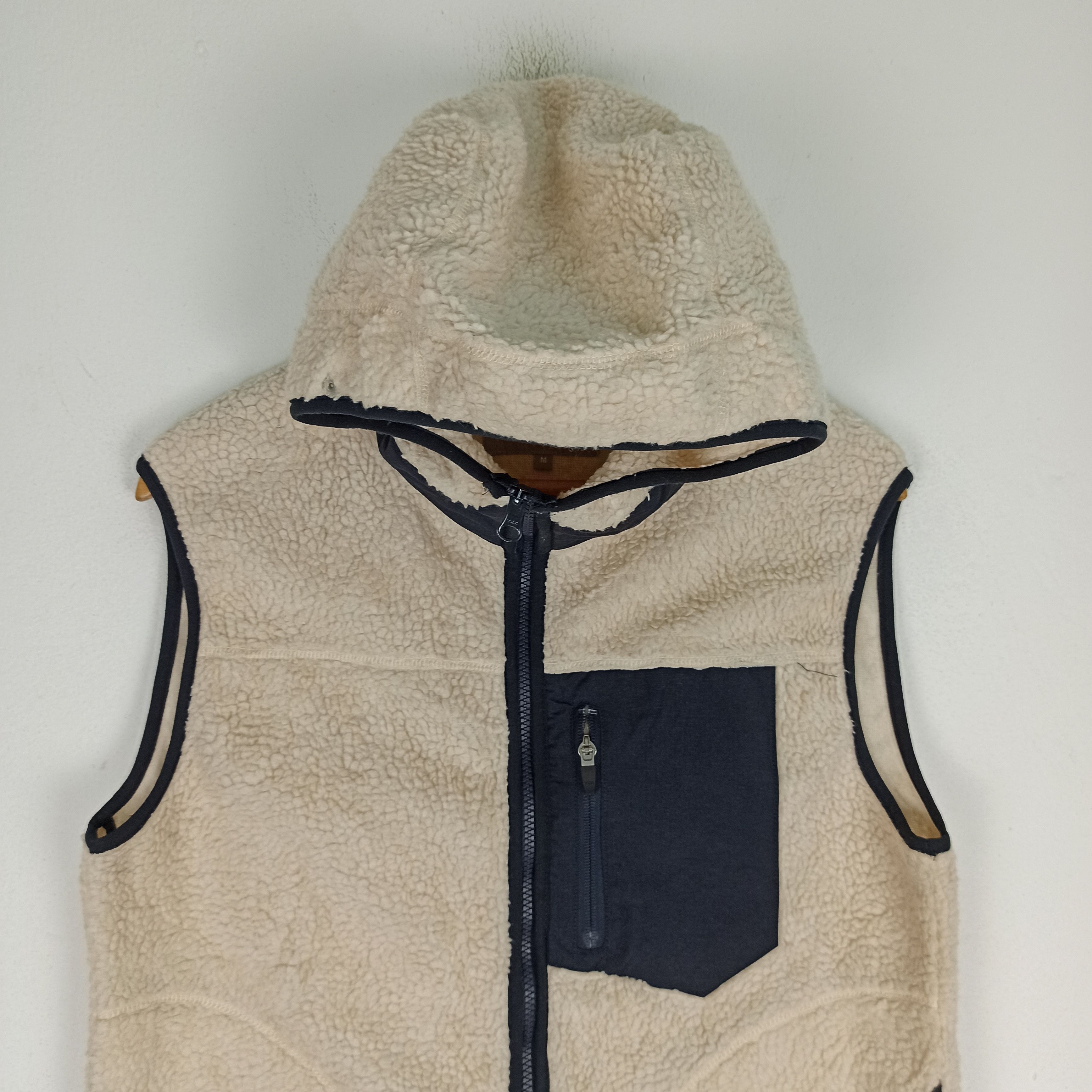 Designer Rare United Arrows Fleece Hoodie Vest Size US M / EU 48-50 / 2 - 2 Thumbnail