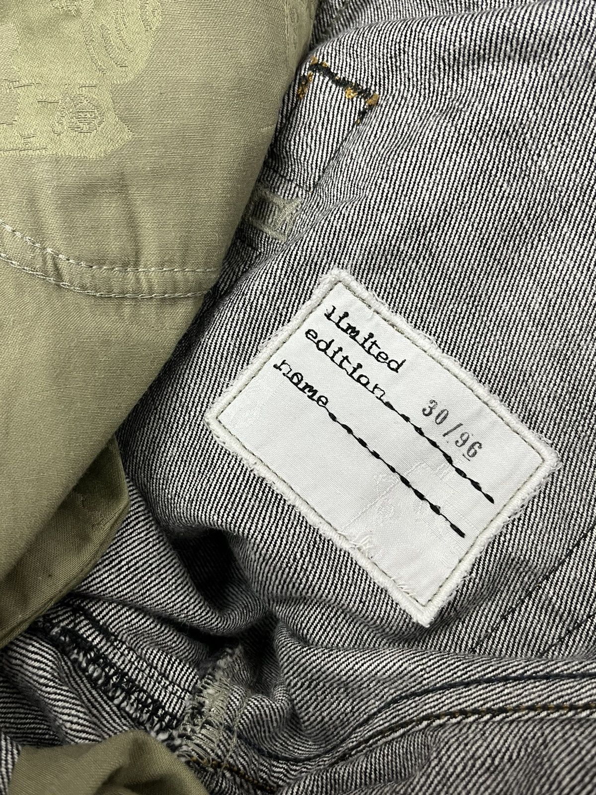Diesel × Vintage FYE FLARE🔥DIESEL DENIM GALLERY LIMITED EDITION SERIES 30/96 Size US 29 - 19 Thumbnail