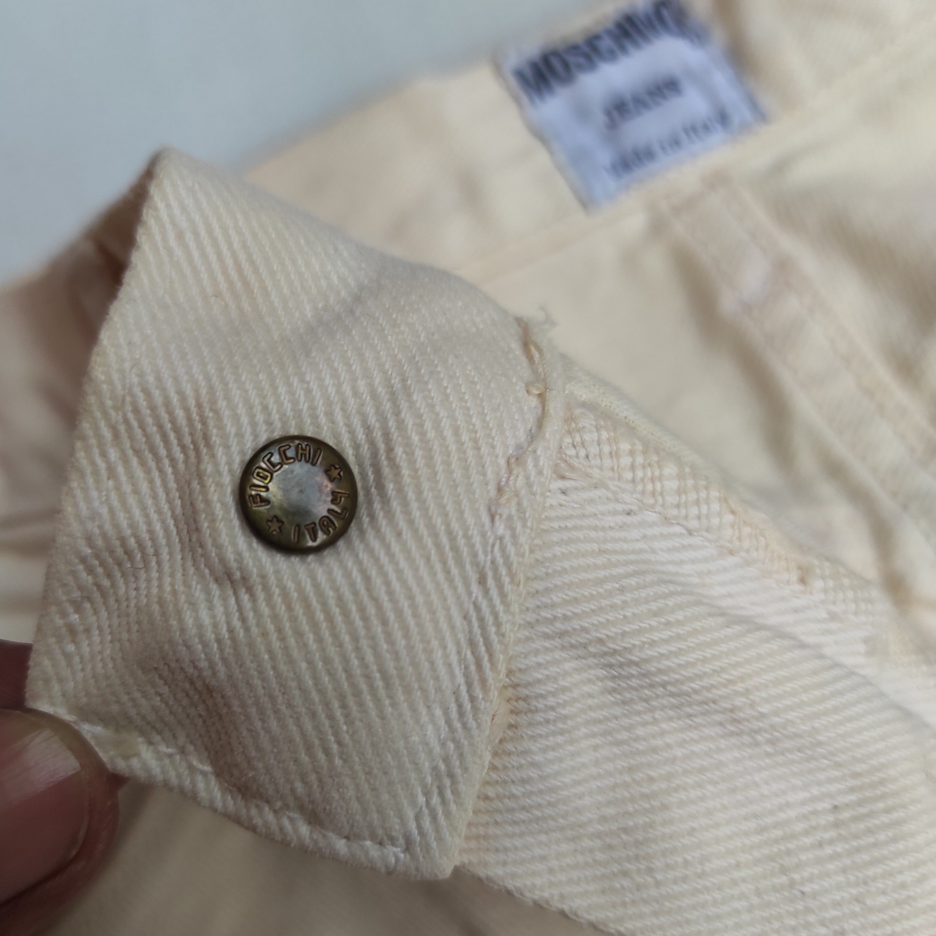 Moschino × Vintage Vintage Moschino love pocket denim jeans made in Italy Size 28" / US 6 / IT 42 - 14 Thumbnail