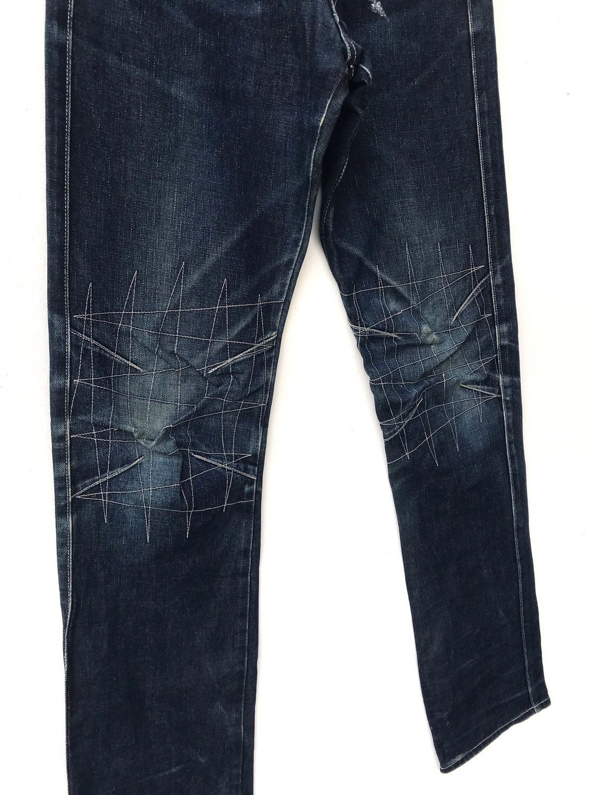 5351 POUR LES HOMMES JAPANESE BRAND 291295 HOMME DESIGN DENIM DISTRESS ART RARE Size US 30 / EU 46 - 3 Thumbnail
