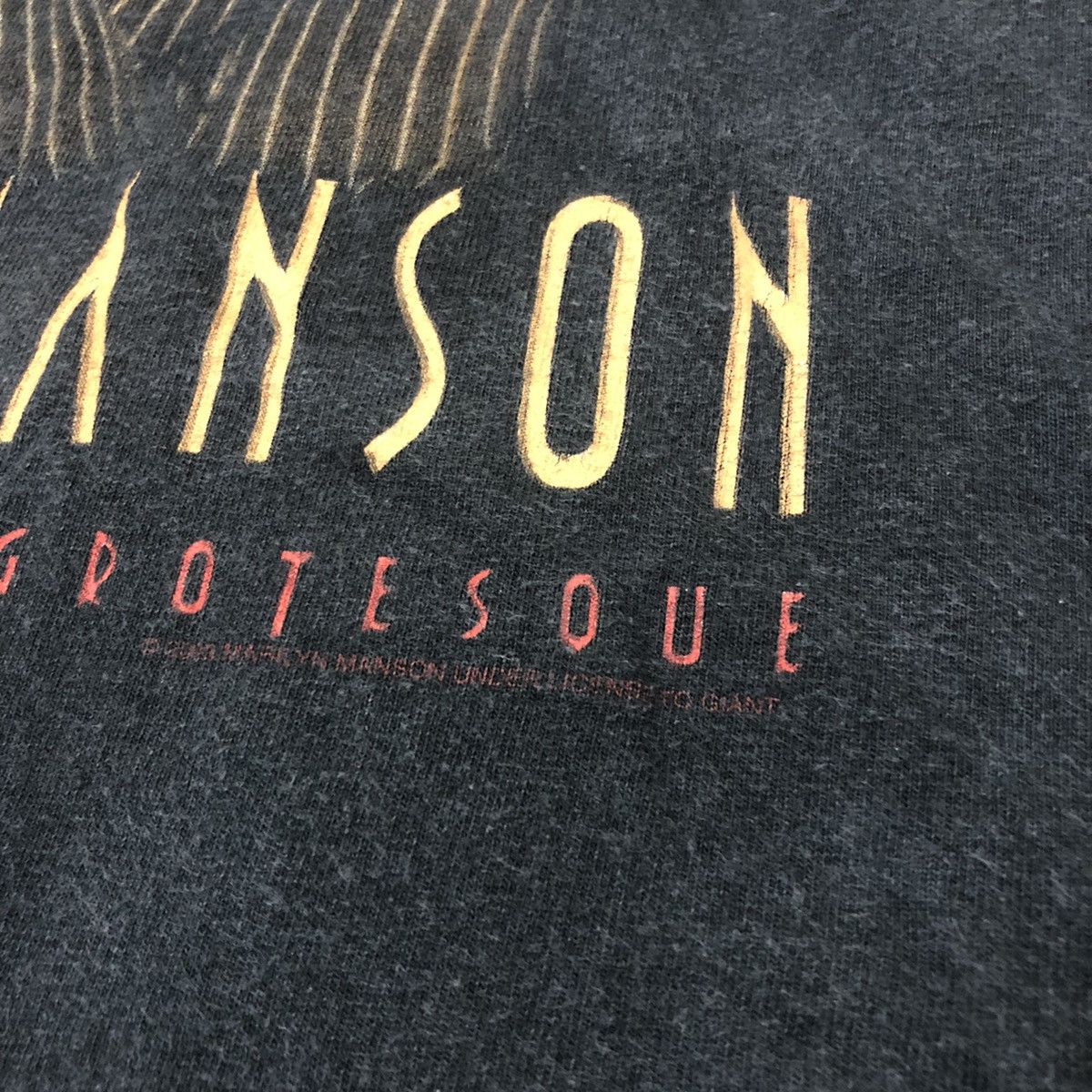 Band Tees Marilyn Manson 2003 Vintage T Shirt Size US L / EU 52-54 / 3 - 7 Thumbnail