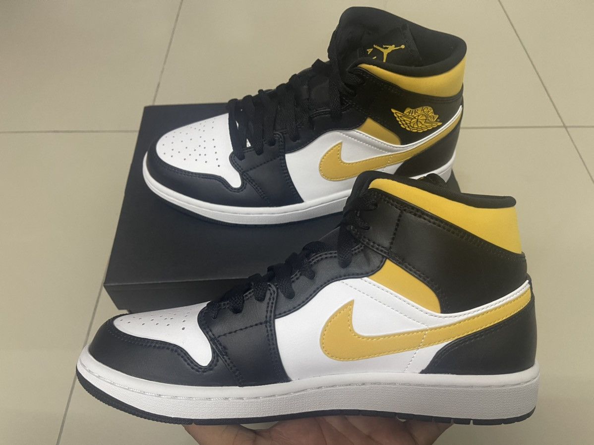 Jordan Brand Nike AJ1 Air Jordan Mid Pollen Size US 9 / EU 42 - 7 Thumbnail