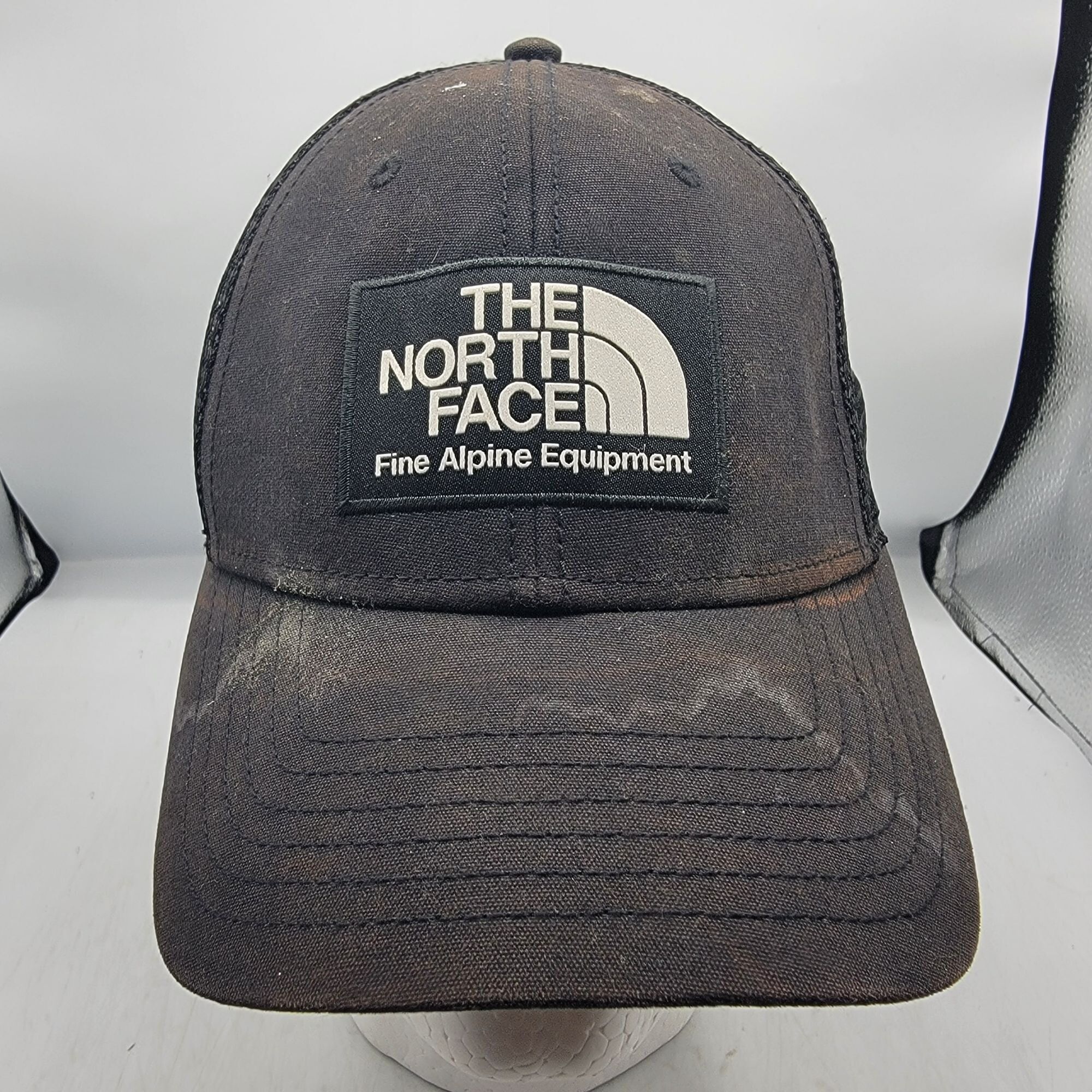 The North Face The North Face Mudder Trucker Hat Adults Unisex