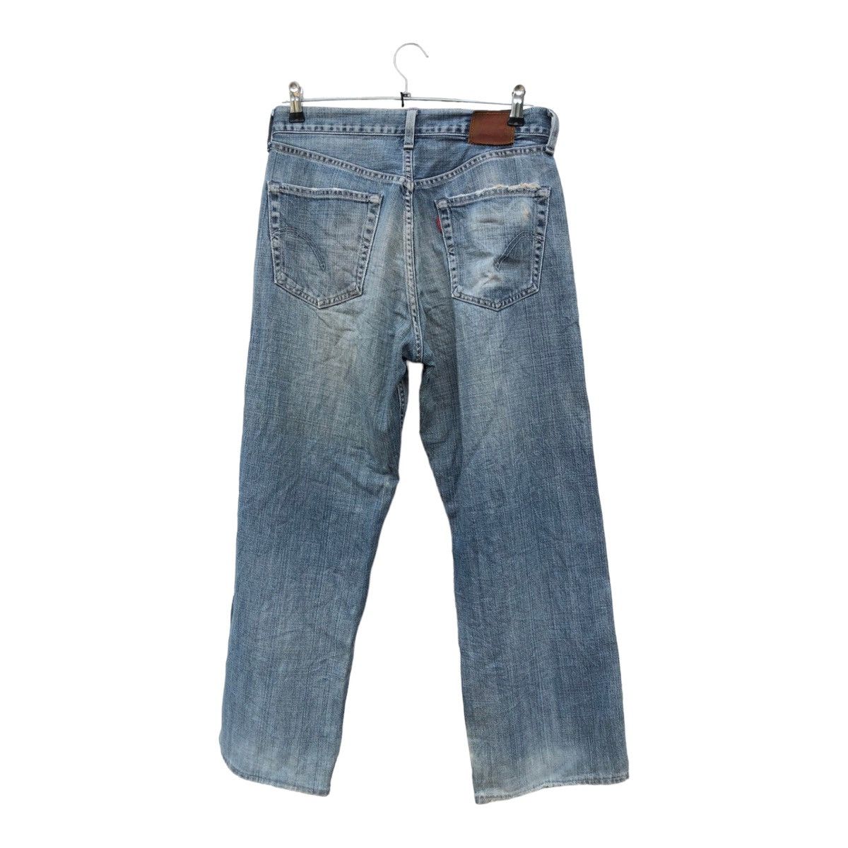 Levi's Levi’s Jeans 504 Button j38 Destress Size US 31 - 2 Thumbnail