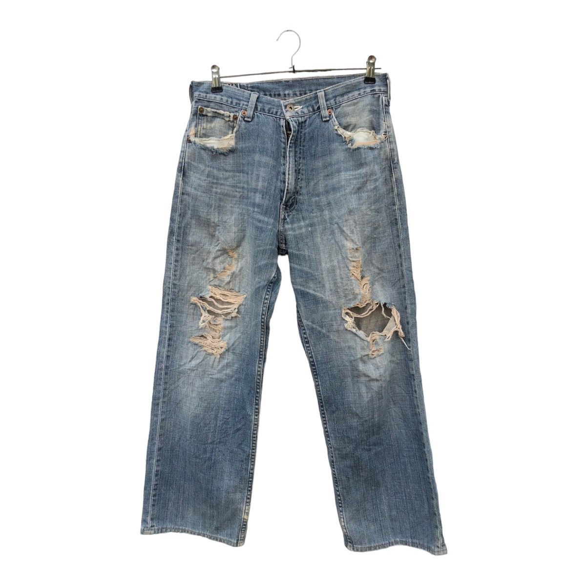 Levi’s Jeans 504 Button j38 Destress