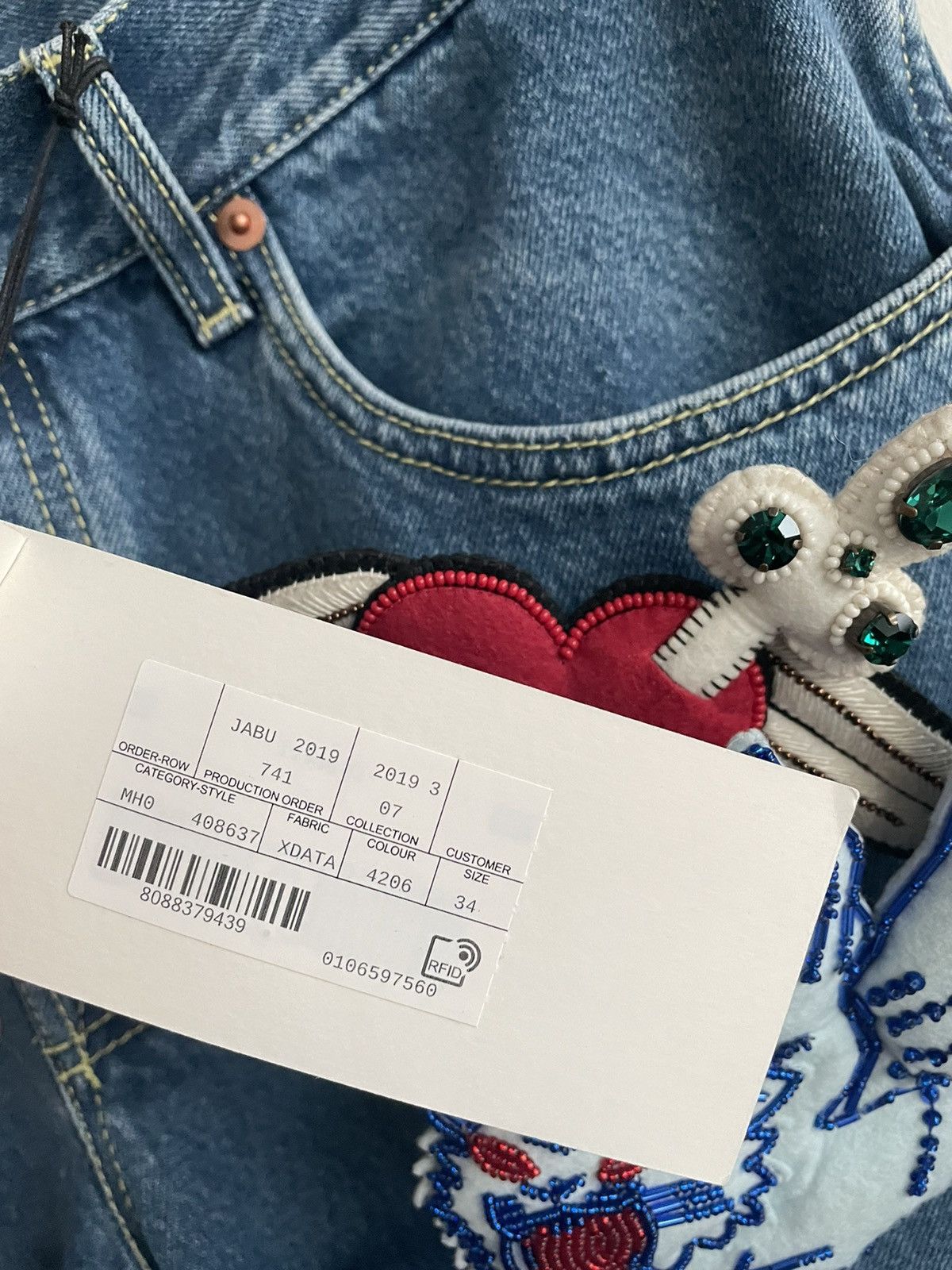 Gucci Rare 2K Super Runway Sold Out Skinny Denim Jeans w Brooches Size US 31 - 19 Thumbnail