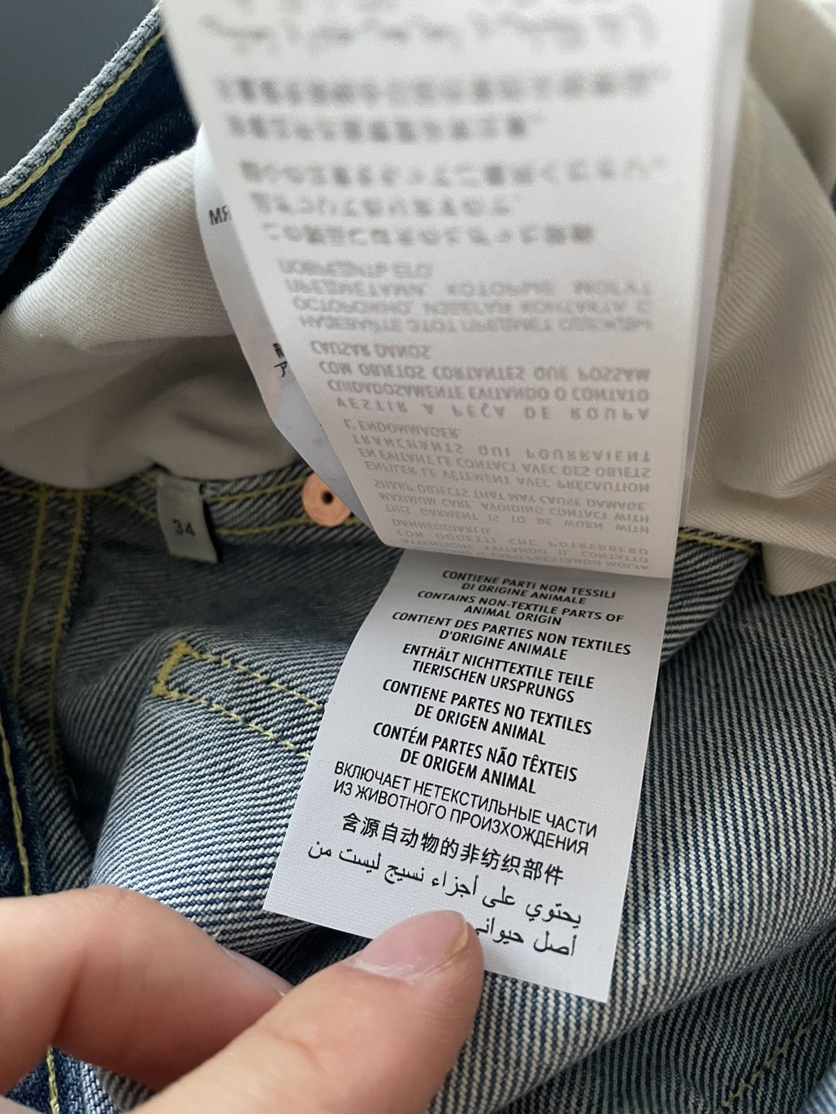 Gucci Rare 2K Super Runway Sold Out Skinny Denim Jeans w Brooches Size US 31 - 13 Thumbnail