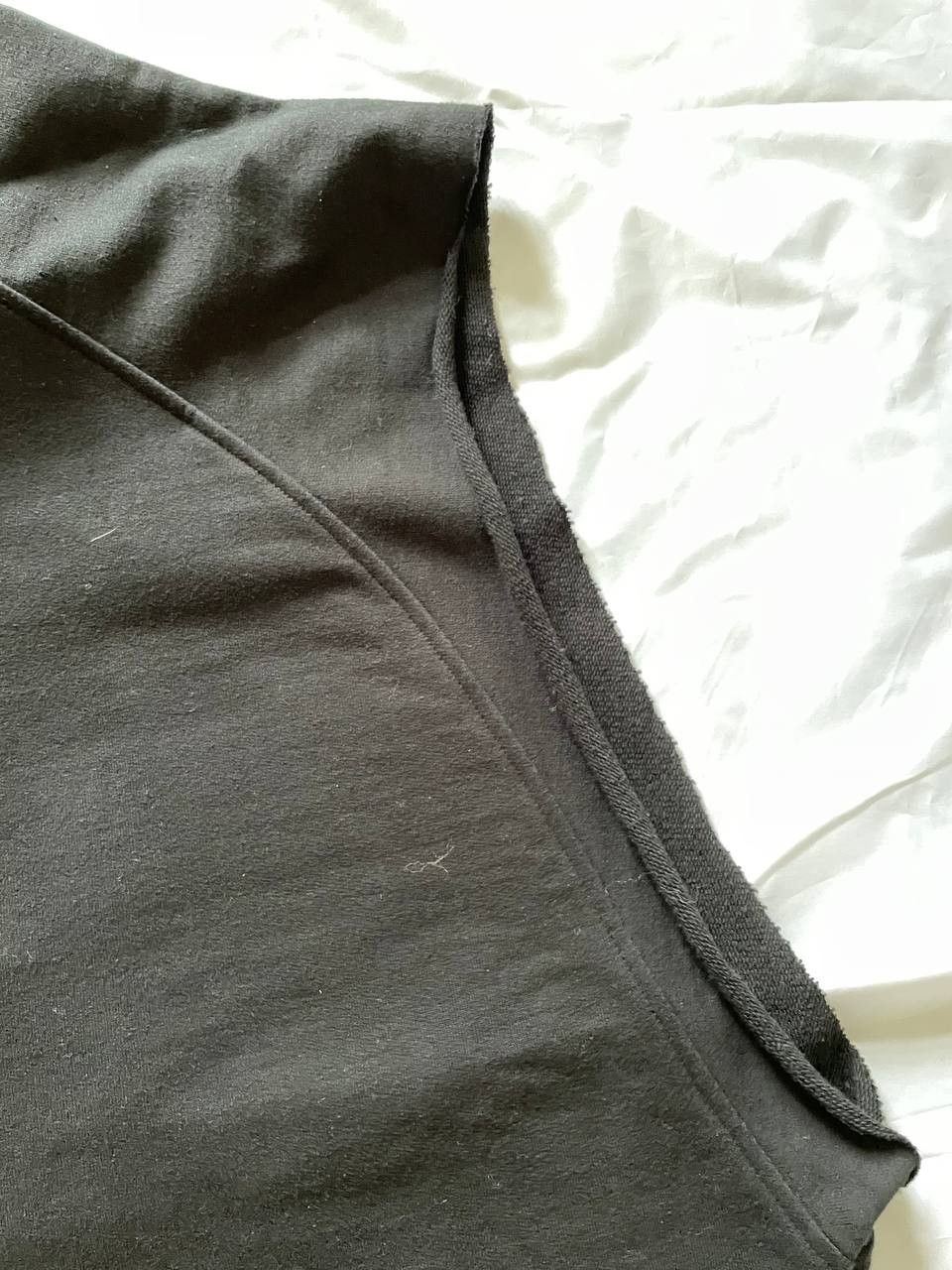 Raf Simons Raf Simons Smiley Sleeveless Hoodie Size US S / EU 44-46 / 1 - 8 Thumbnail