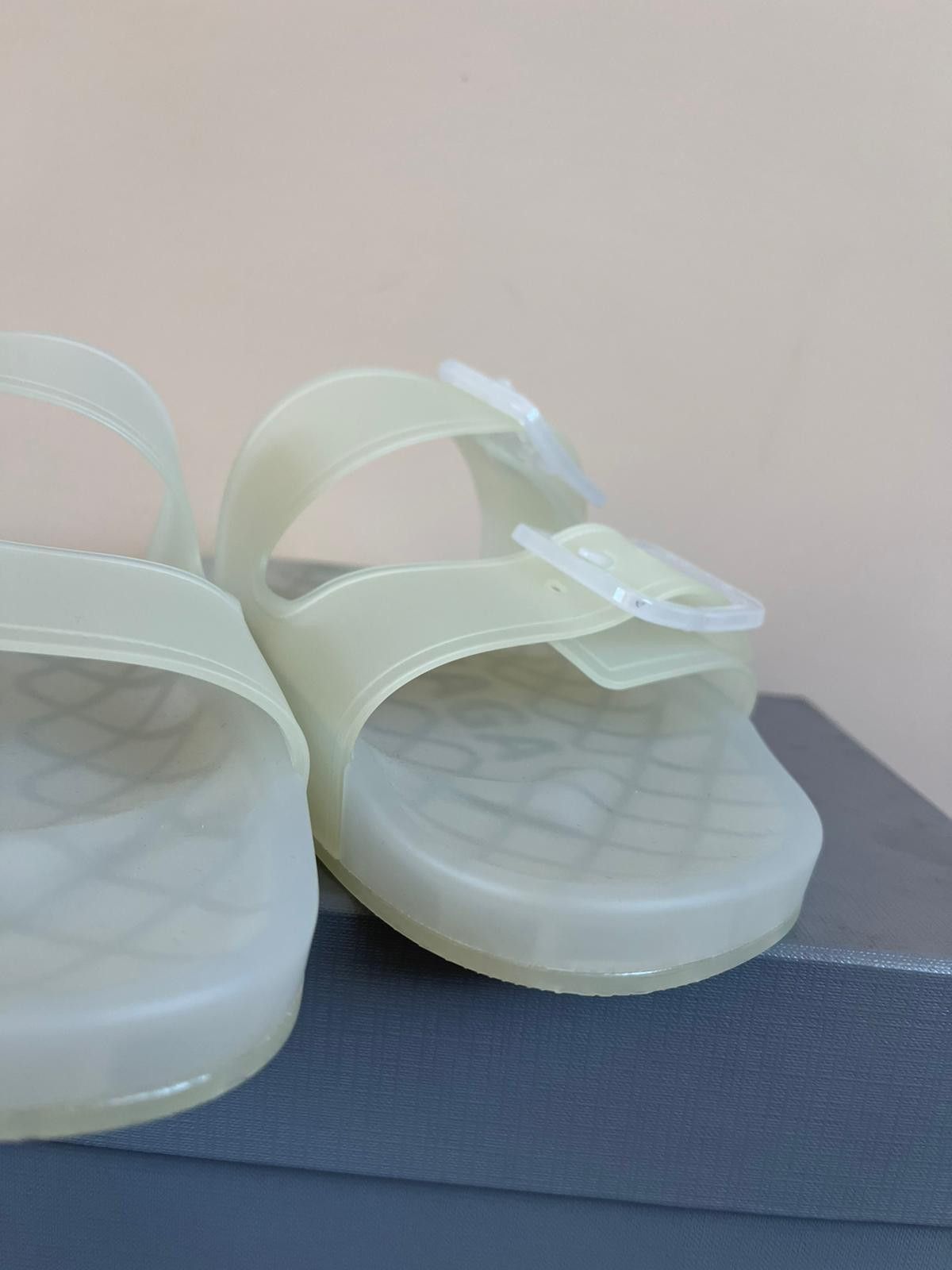 Balenciaga Transparent Mallorca Sandals in White Size US 11 / EU 44 - 5 Thumbnail