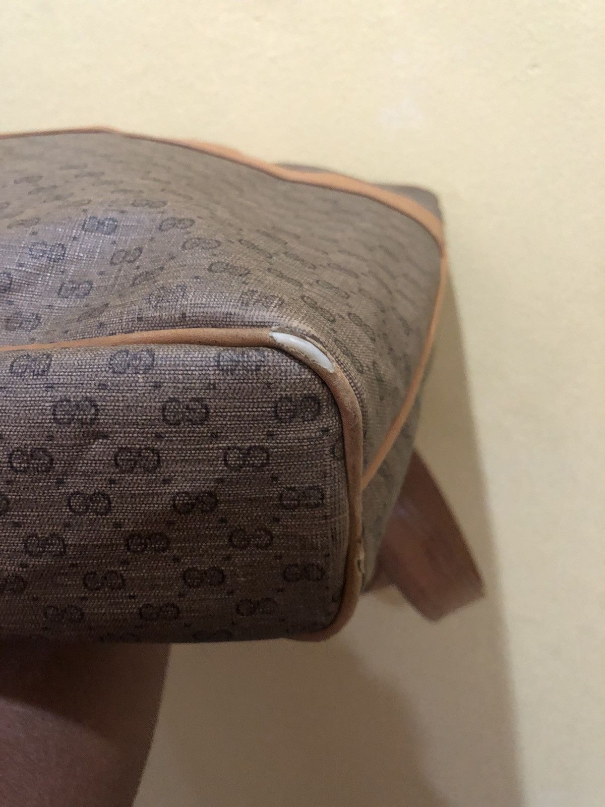 Gucci Authentic Vintage Gucci GG Shoulder bag 30.01.2315 Size ONE SIZE - 10 Thumbnail