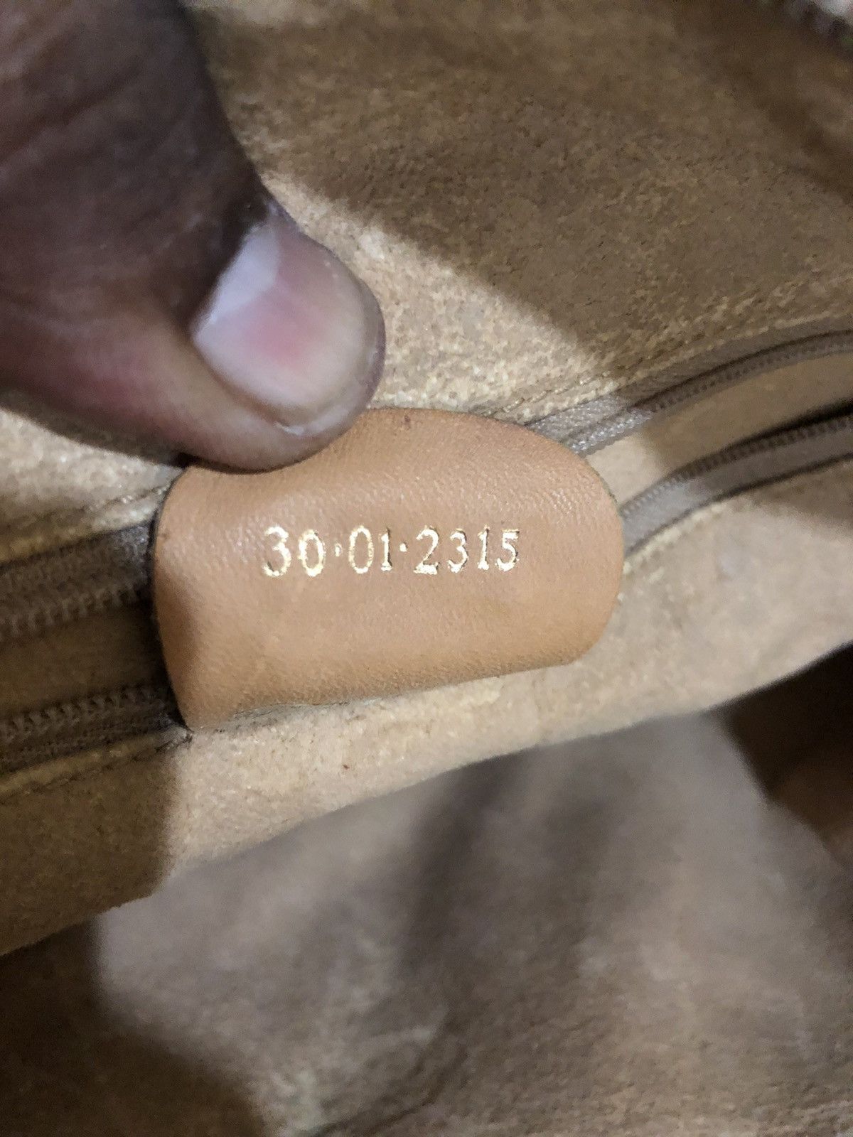 Gucci Authentic Vintage Gucci GG Shoulder bag 30.01.2315 Size ONE SIZE - 4 Thumbnail
