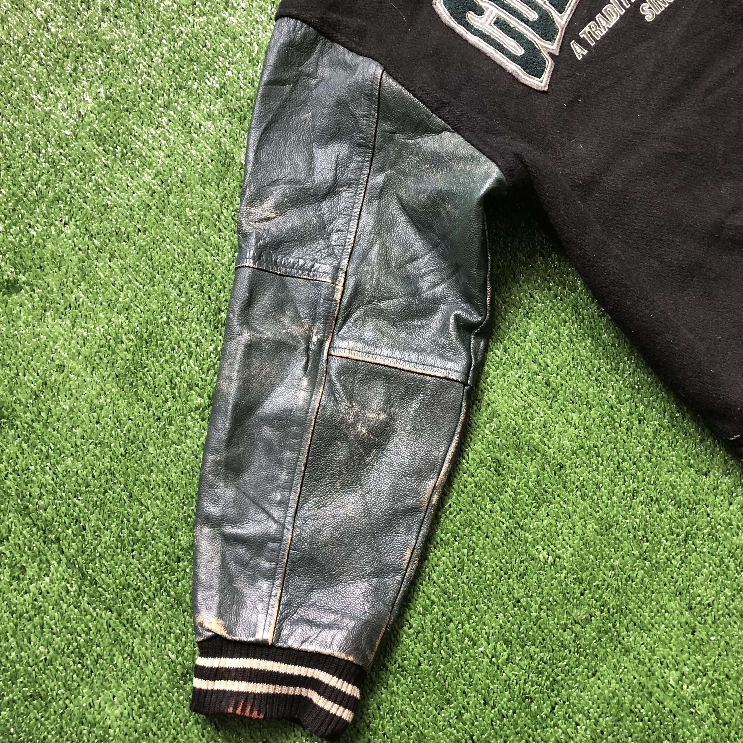 Guess × Vintage Vintage very worn Guess Spell Out Letterman Varsity Jacket Size US L / EU 52-54 / 3 - 5 Thumbnail