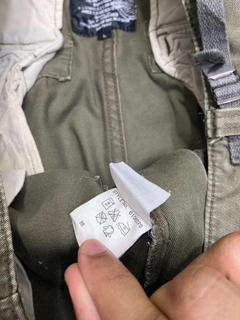 Avirex RARE🔥AVIREX PX MULTI POCKET CARGO PANTS TRAVIS SCOTT STYLE Size US 33 - 11 Thumbnail