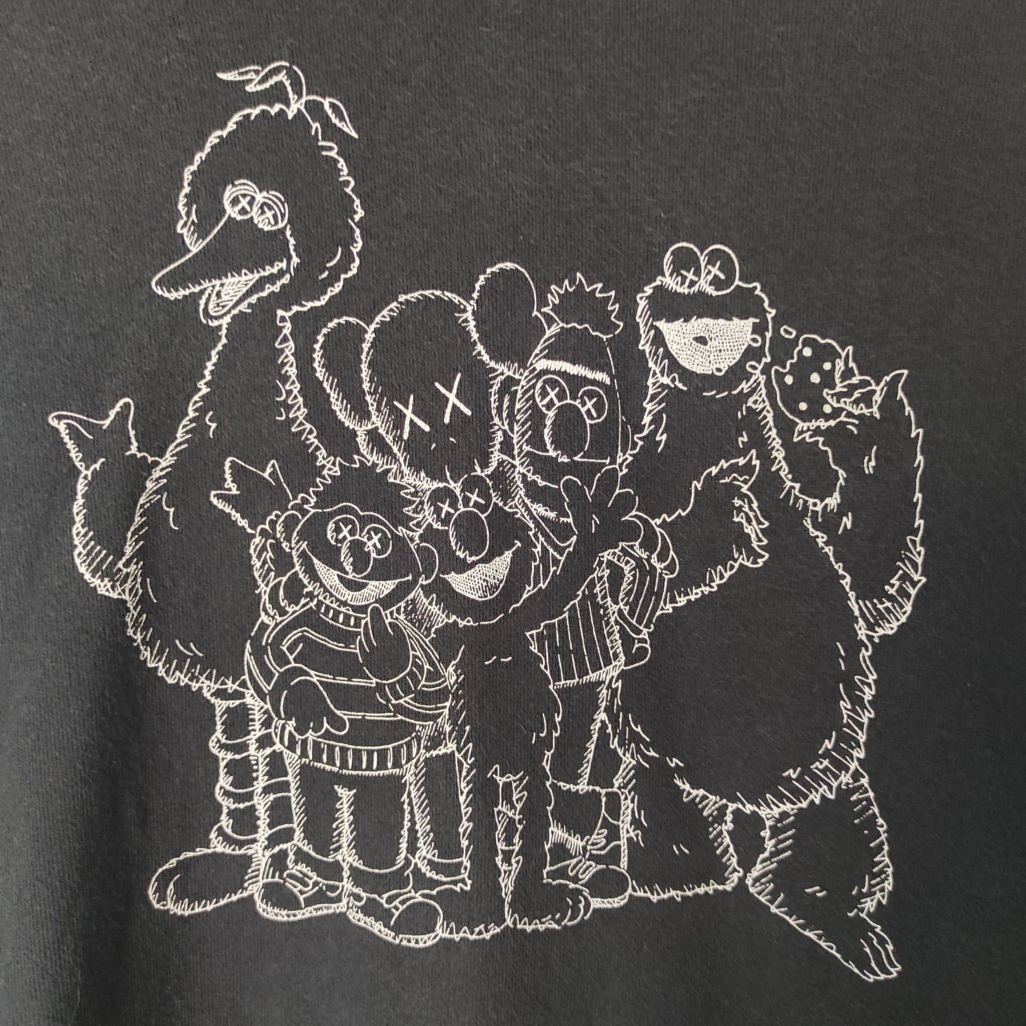 Kaws × Uniqlo Kaws x Uniqlo x Sesame Street Hoodie Sun Faded Size US S / EU 44-46 / 1 - 3 Thumbnail