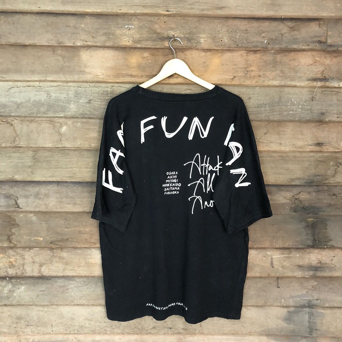 Band Tees D Japan tour tee Black Short Sleeve Shirt #c1202 Size US XL / EU 56 / 4 - 8 Thumbnail