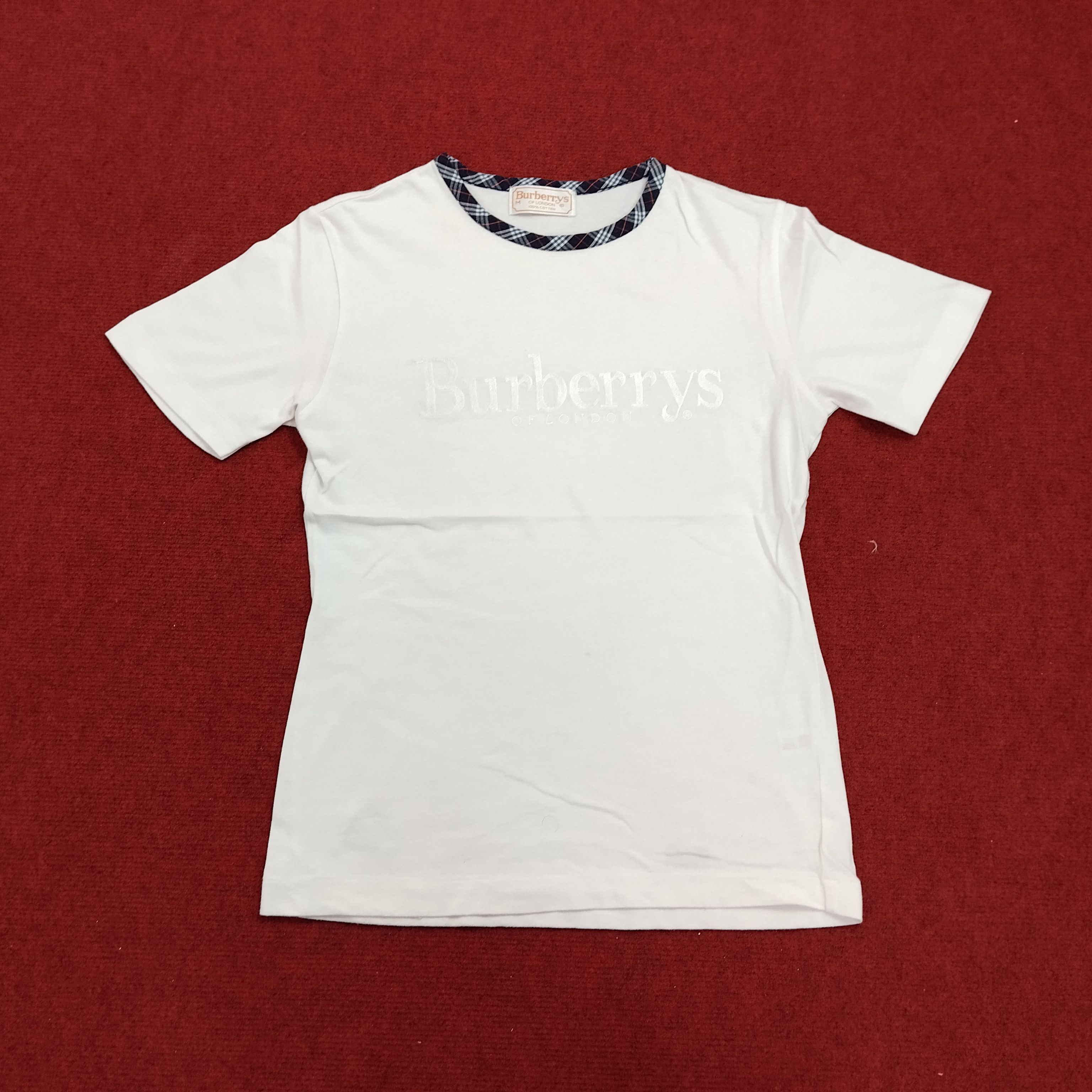 Burberry Vintage Burberry of London Nova Check T-Shirt Size S / US 4 / IT 40 - 1 Thumbnail