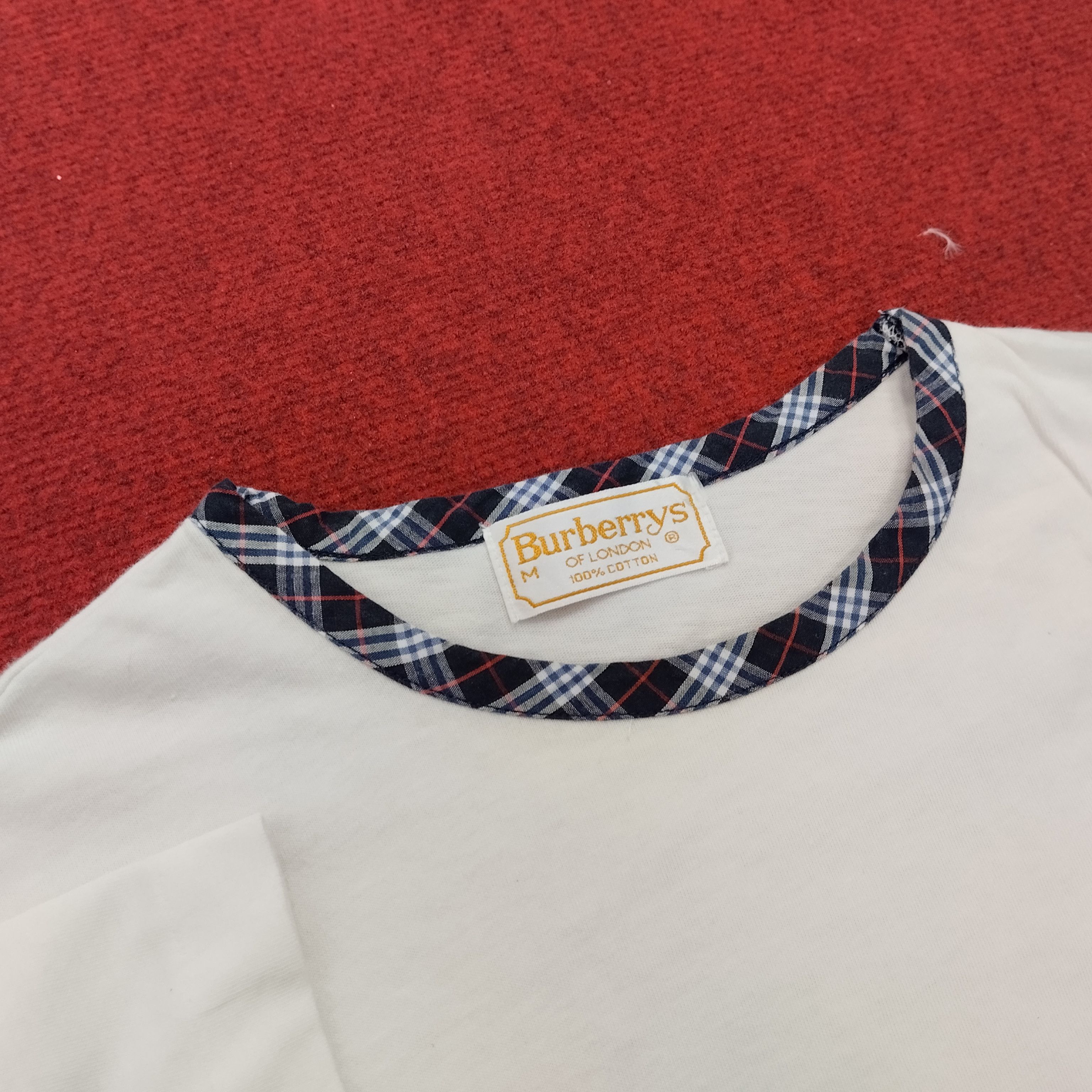 Burberry Vintage Burberry of London Nova Check T-Shirt Size S / US 4 / IT 40 - 4 Thumbnail