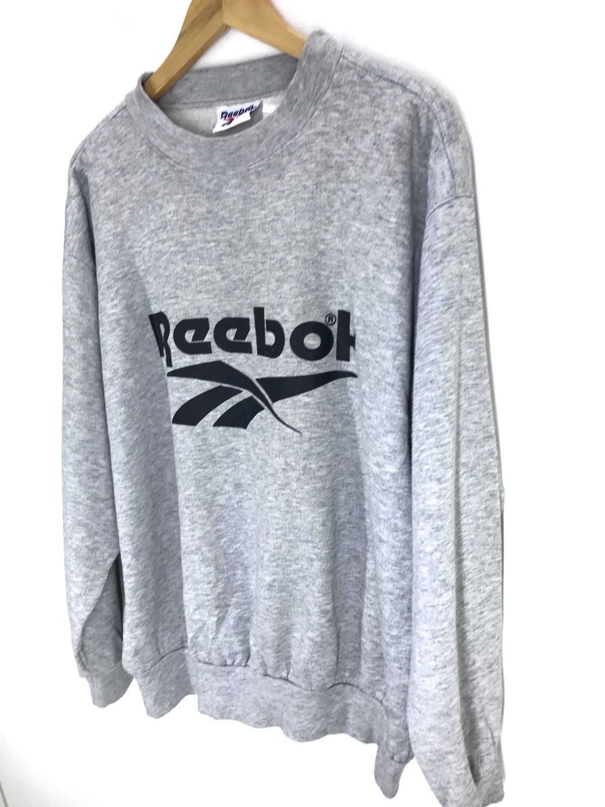 Reebok Vintage REEBOK Spell Out Big logo Sweatshirt Size US L / EU 52-54 / 3 - 3 Thumbnail