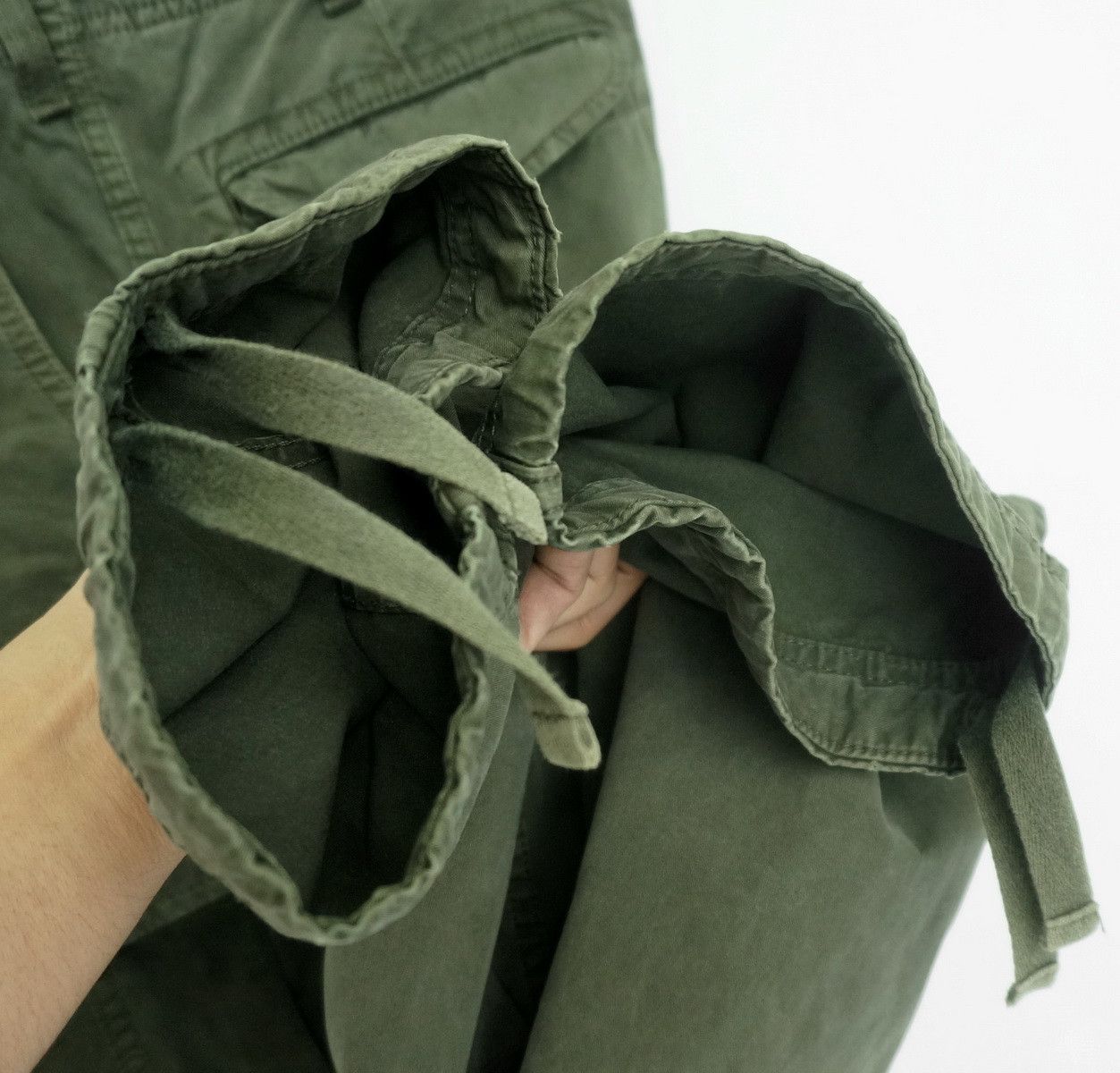 Japanese Brand × Uniqlo Uniqlo Army Worn Out Faded Tactical Cargo Pants Size US 32 / EU 48 - 15 Thumbnail