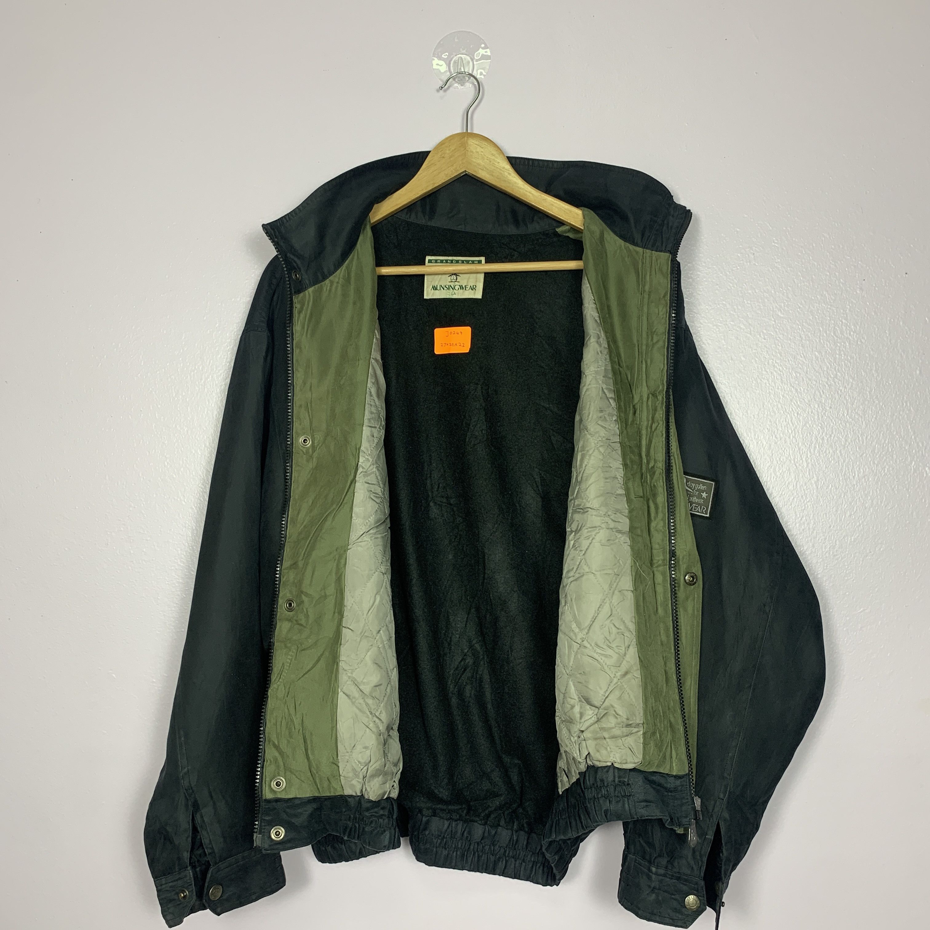 Grand Slam Vintage Grand Slam MUNSINGWEAR Quilted Lining Jacket J0249 Size US L / EU 52-54 / 3 - 11 Thumbnail