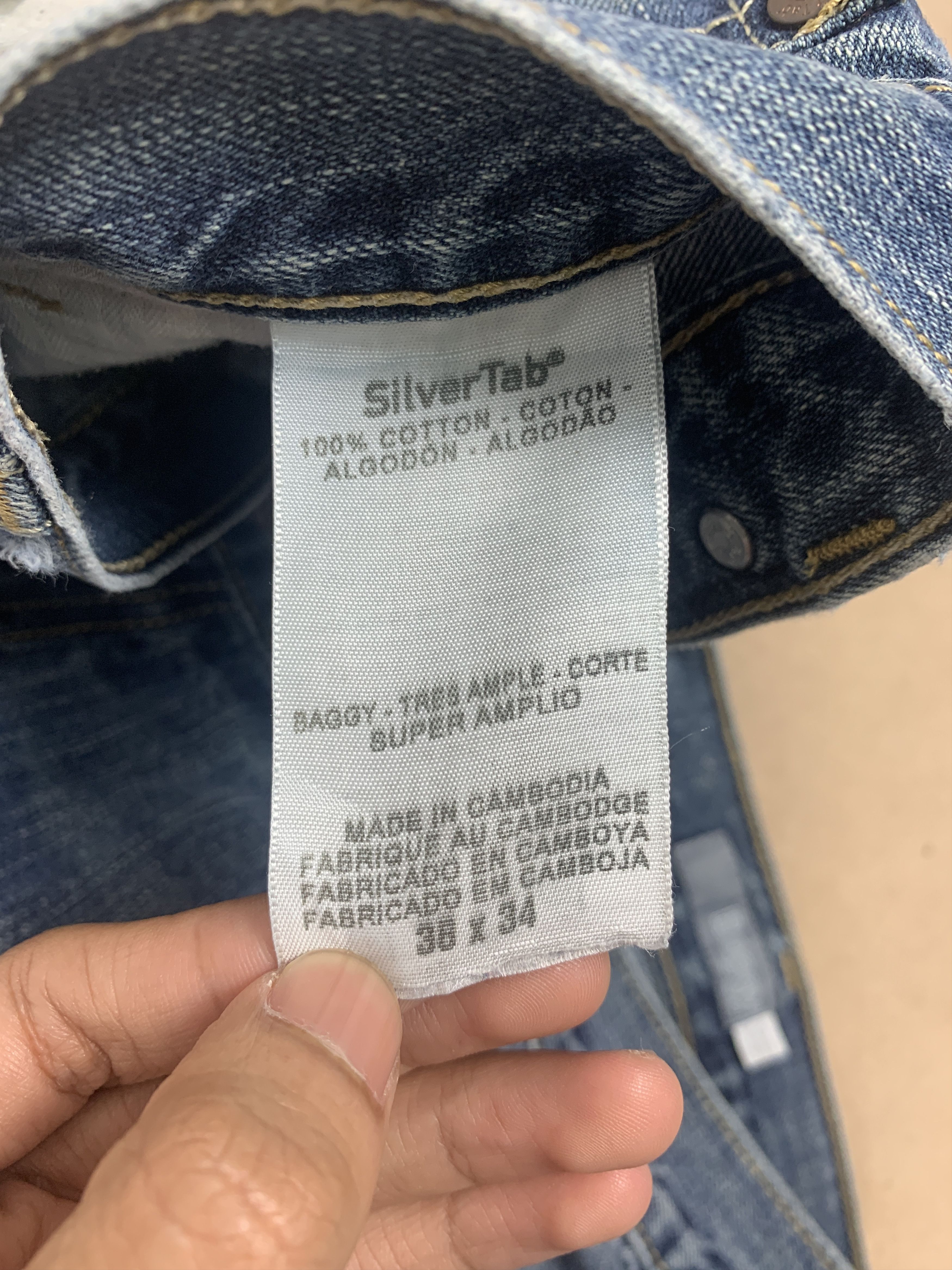 Levi's Vintage 90s Levis Baggy Tab Faded Jeans P0218 Size US 37 - 14 Thumbnail