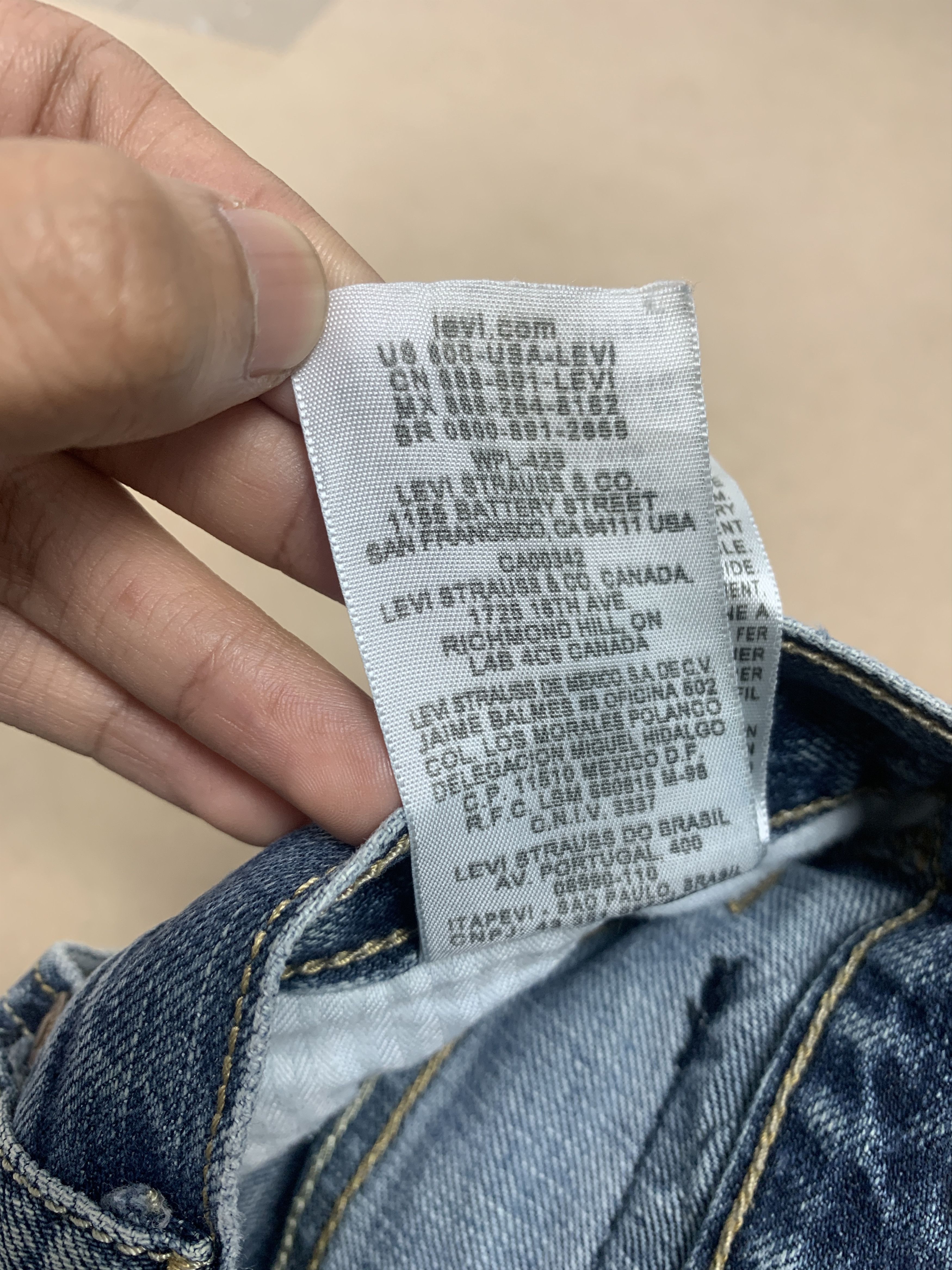 Levi's Vintage 90s Levis Baggy Tab Faded Jeans P0218 Size US 37 - 17 Thumbnail
