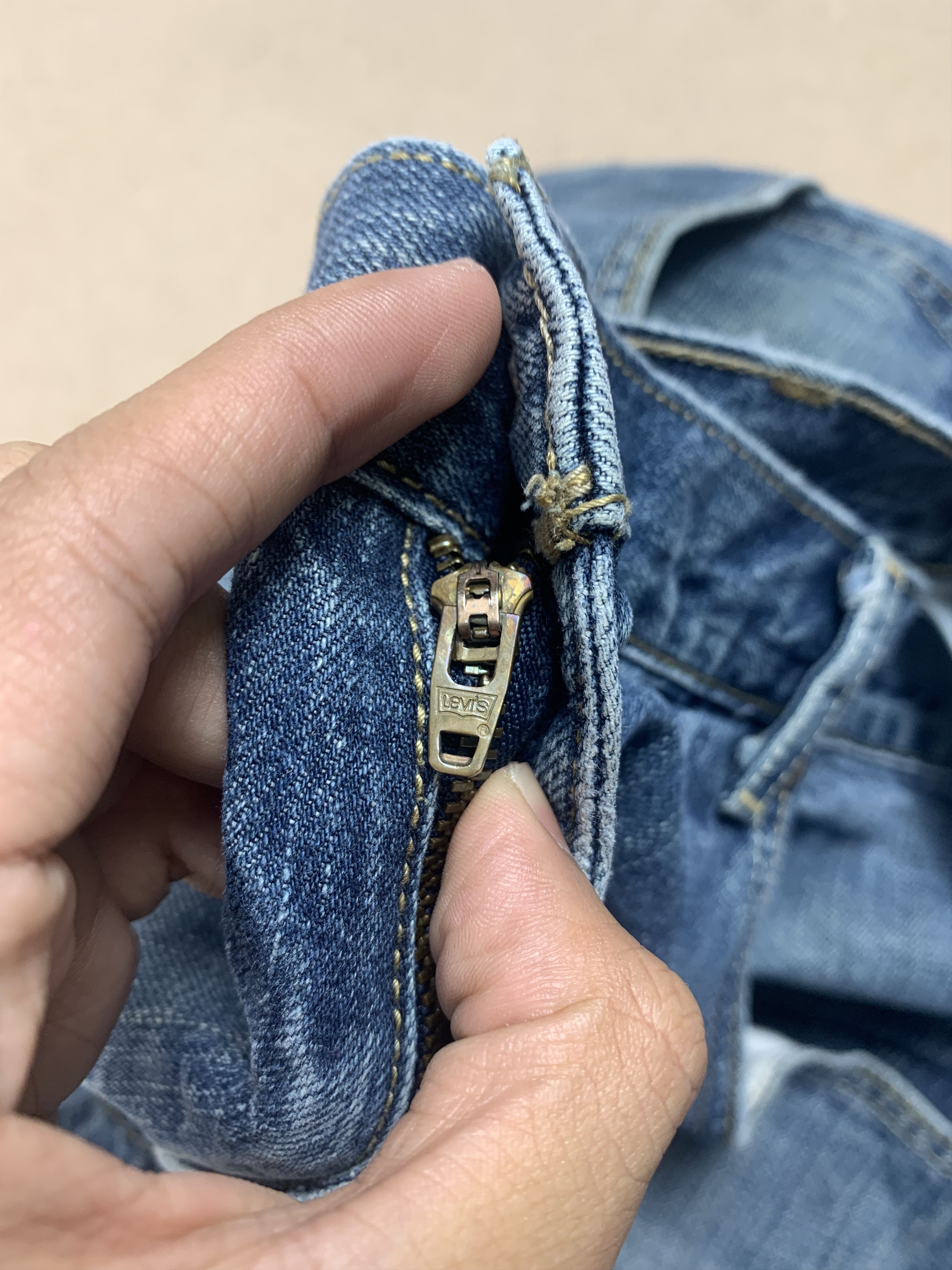 Levi's Vintage 90s Levis Baggy Tab Faded Jeans P0218 Size US 37 - 21 Thumbnail
