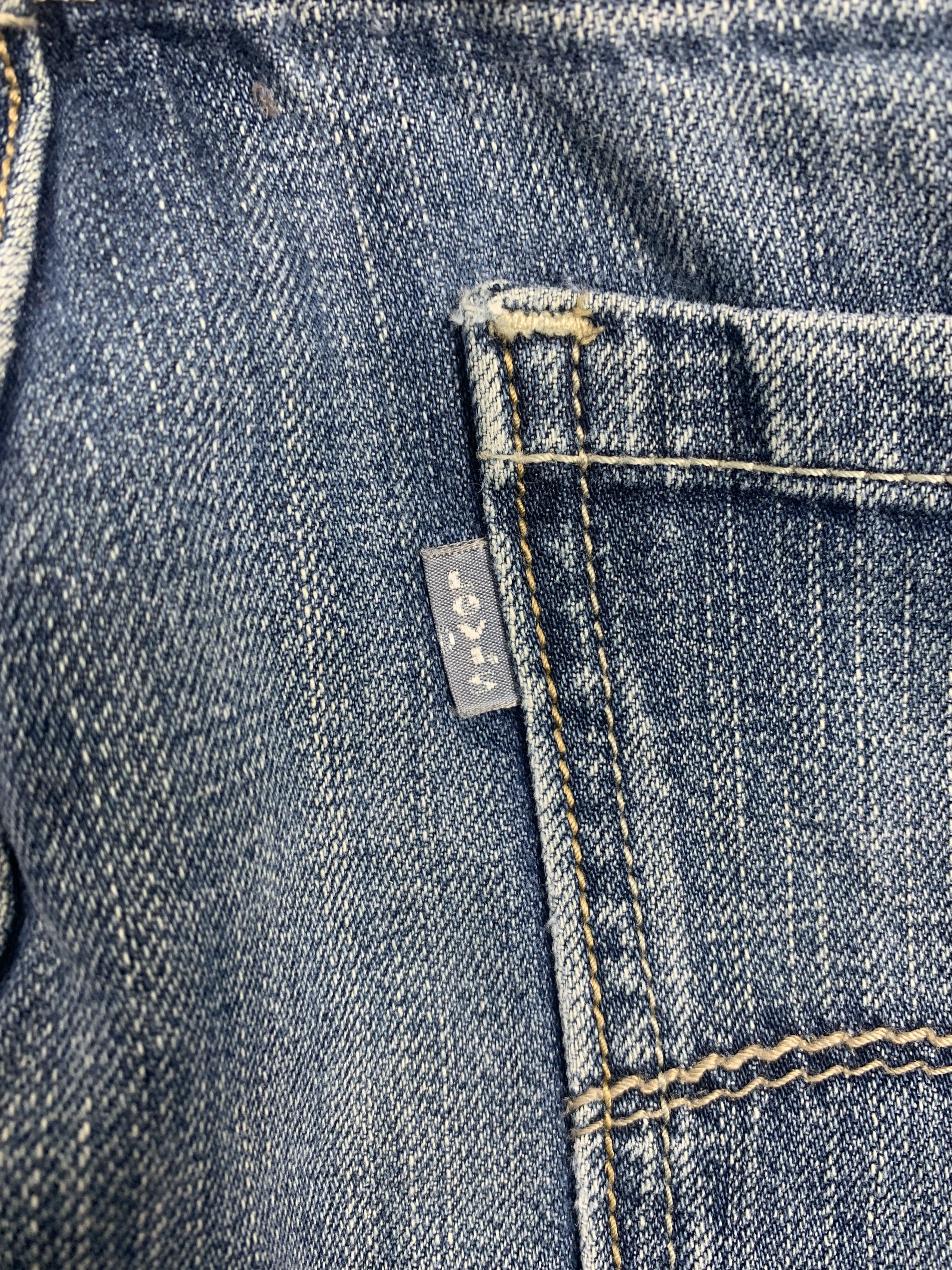 Levi's Vintage 90s Levis Baggy Tab Faded Jeans P0218 Size US 37 - 10 Thumbnail