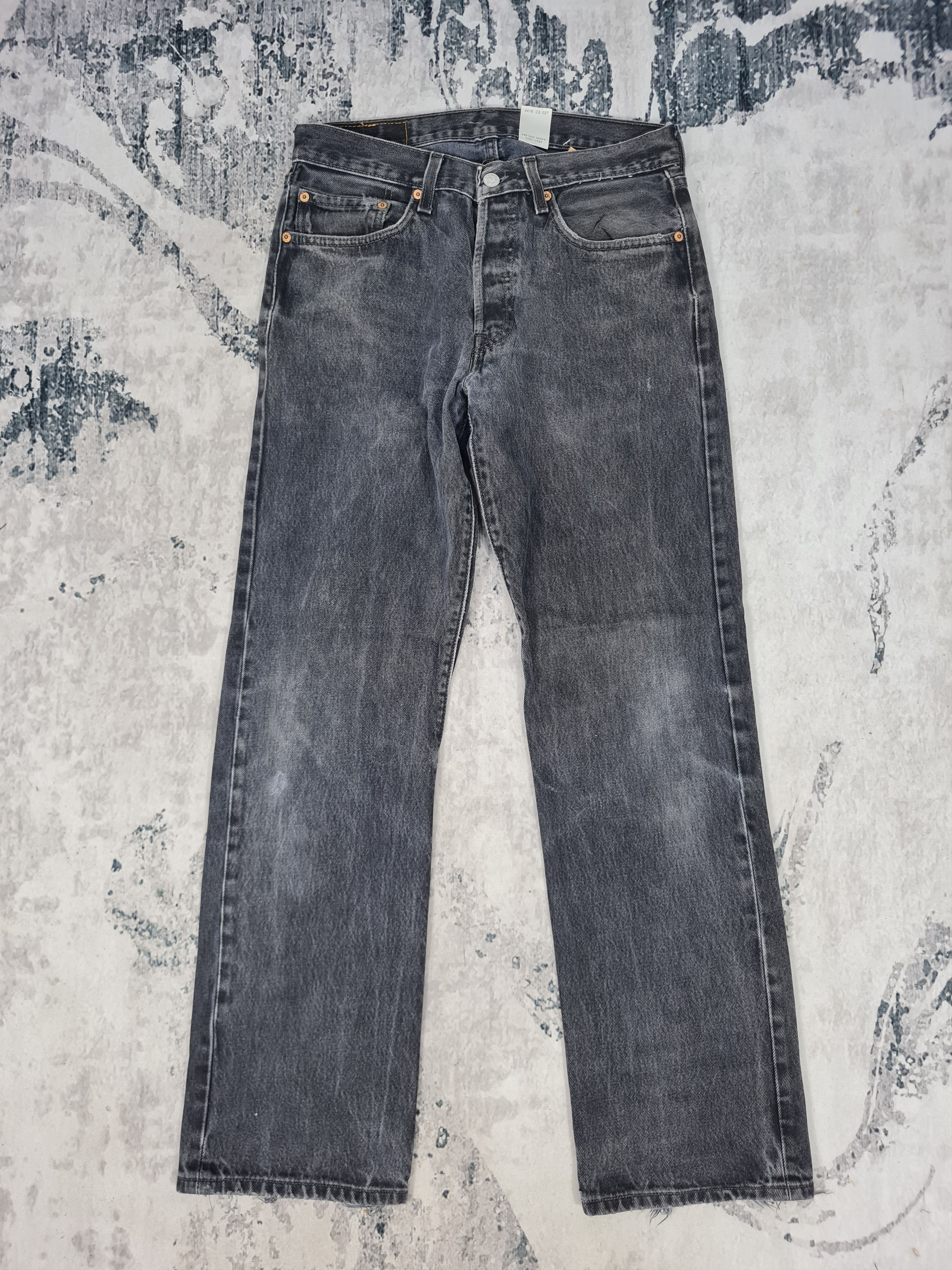 Levi's Vtg LEVIS 501 Super Black Faded Jeans L0298 Size 31x31.5 Size US 31 - 1 Thumbnail