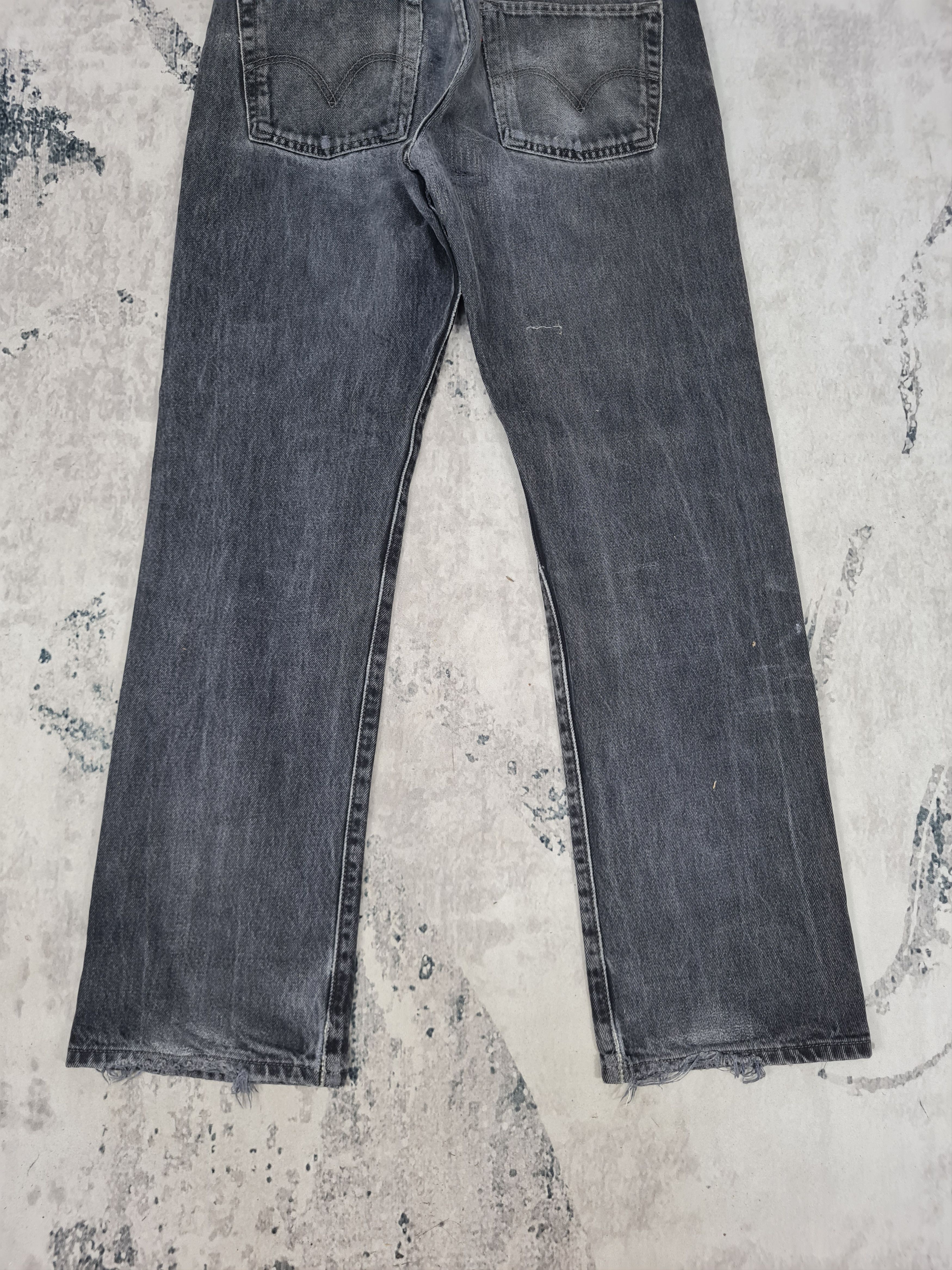 Levi's Vtg LEVIS 501 Super Black Faded Jeans L0298 Size 31x31.5 Size US 31 - 6 Thumbnail