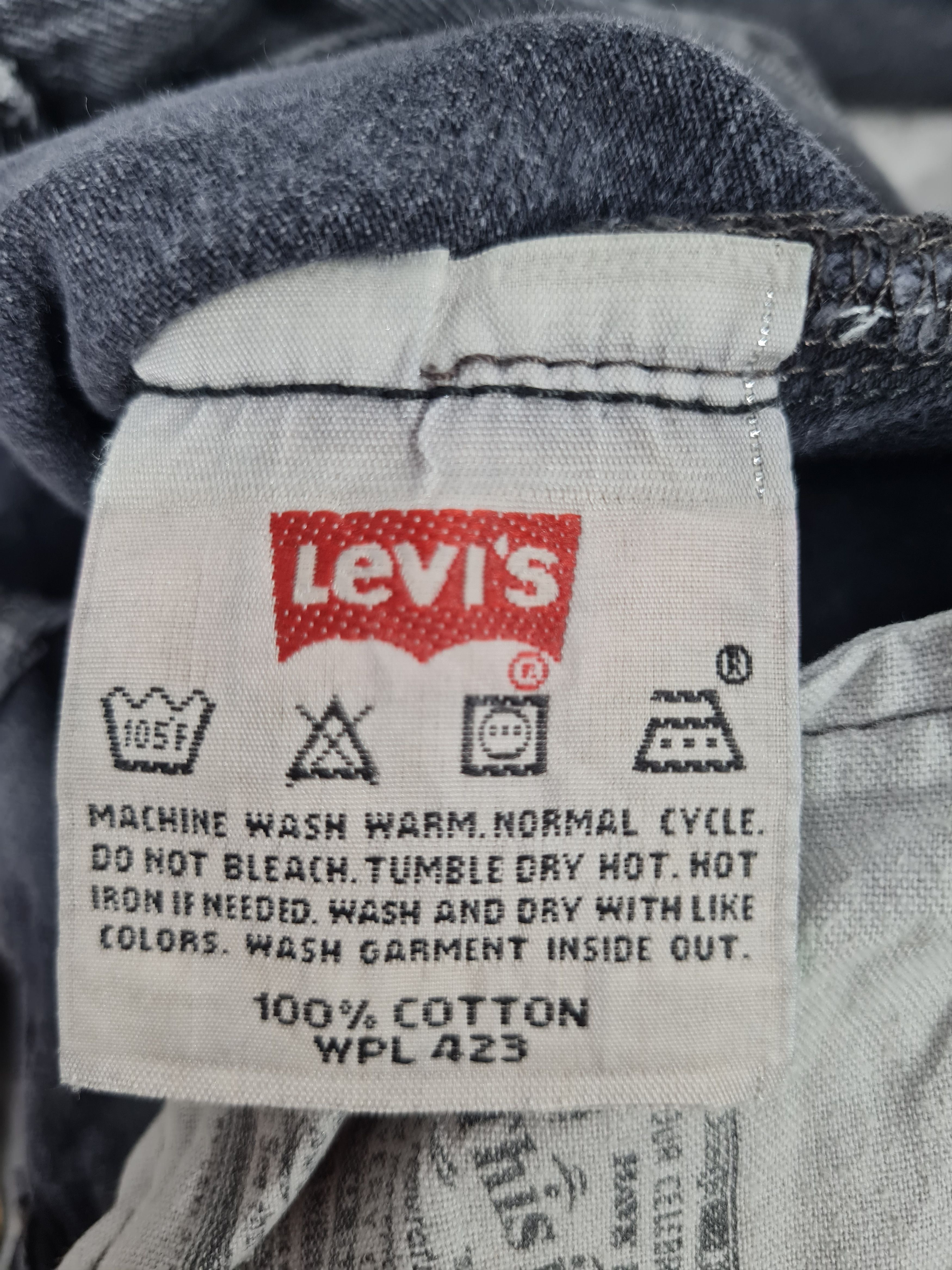 Levi's Vtg LEVIS 501 Super Black Faded Jeans L0298 Size 31x31.5 Size US 31 - 13 Thumbnail