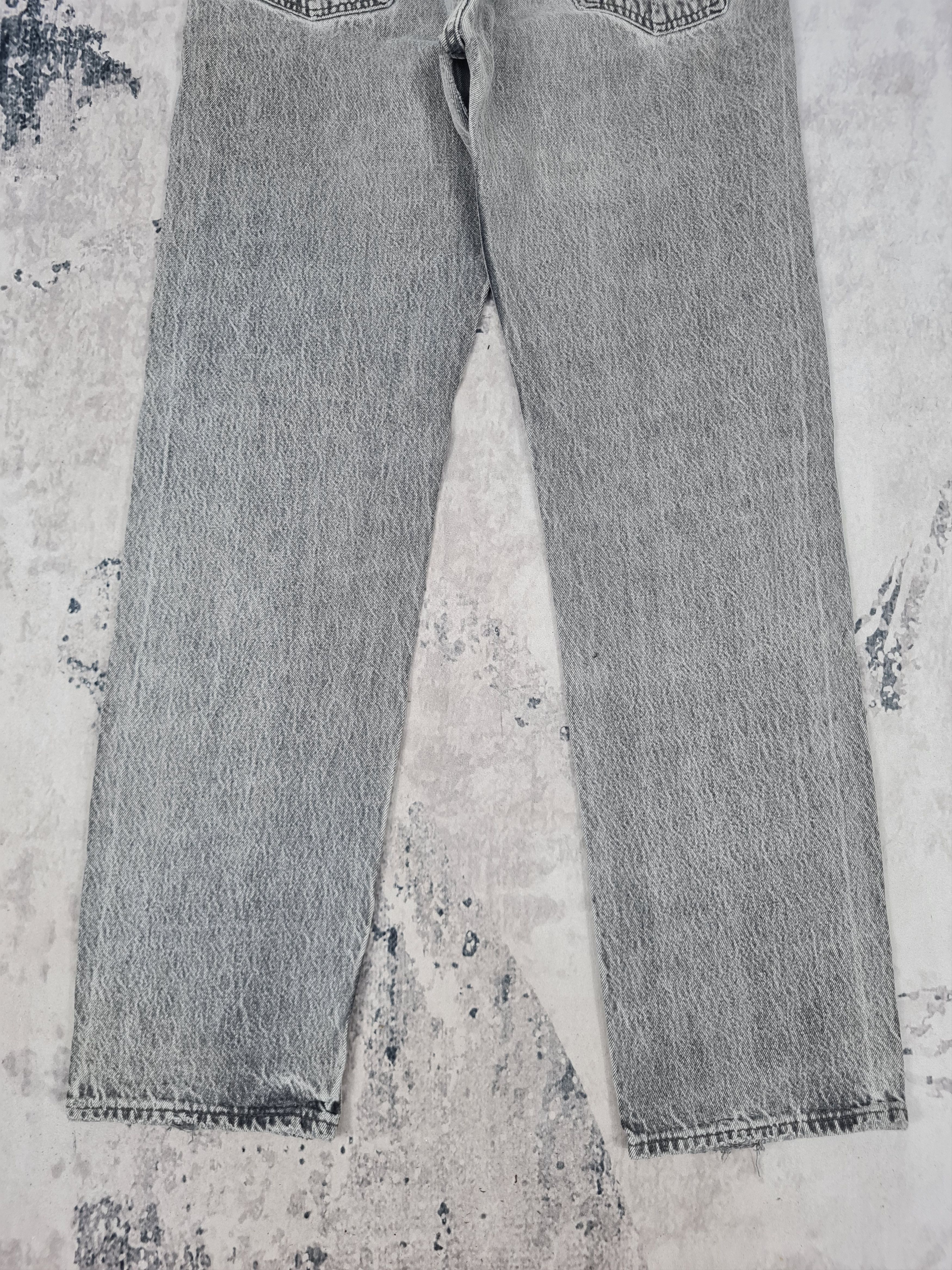 Levi's Vintage Clothing Vtg LEVIS 501 Faded Stonewash Ripped Jeans L0300 Size 34x33 Size US 34 / EU 50 - 7 Thumbnail