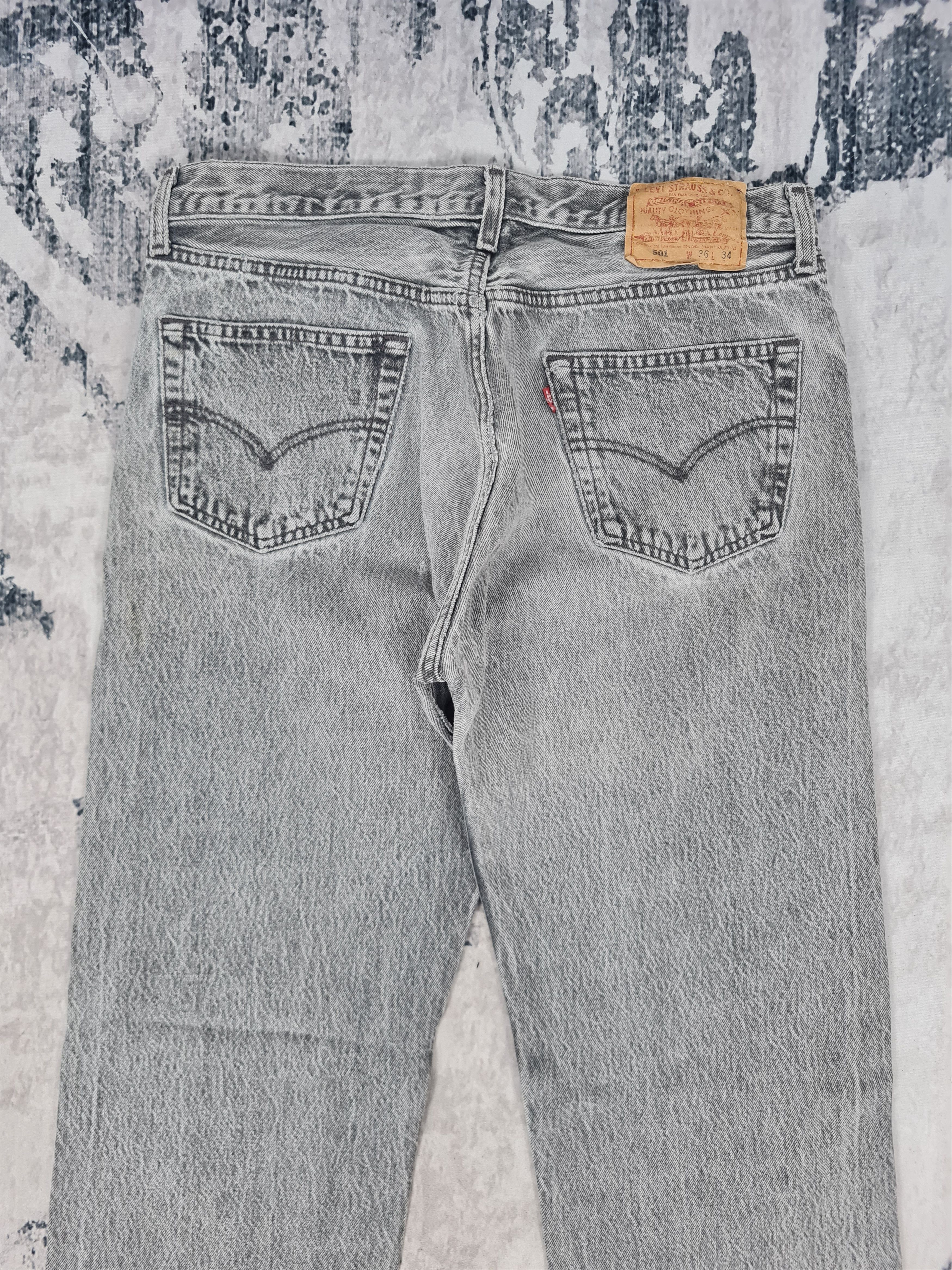 Levi's Vintage Clothing Vtg LEVIS 501 Faded Stonewash Ripped Jeans L0300 Size 34x33 Size US 34 / EU 50 - 8 Thumbnail