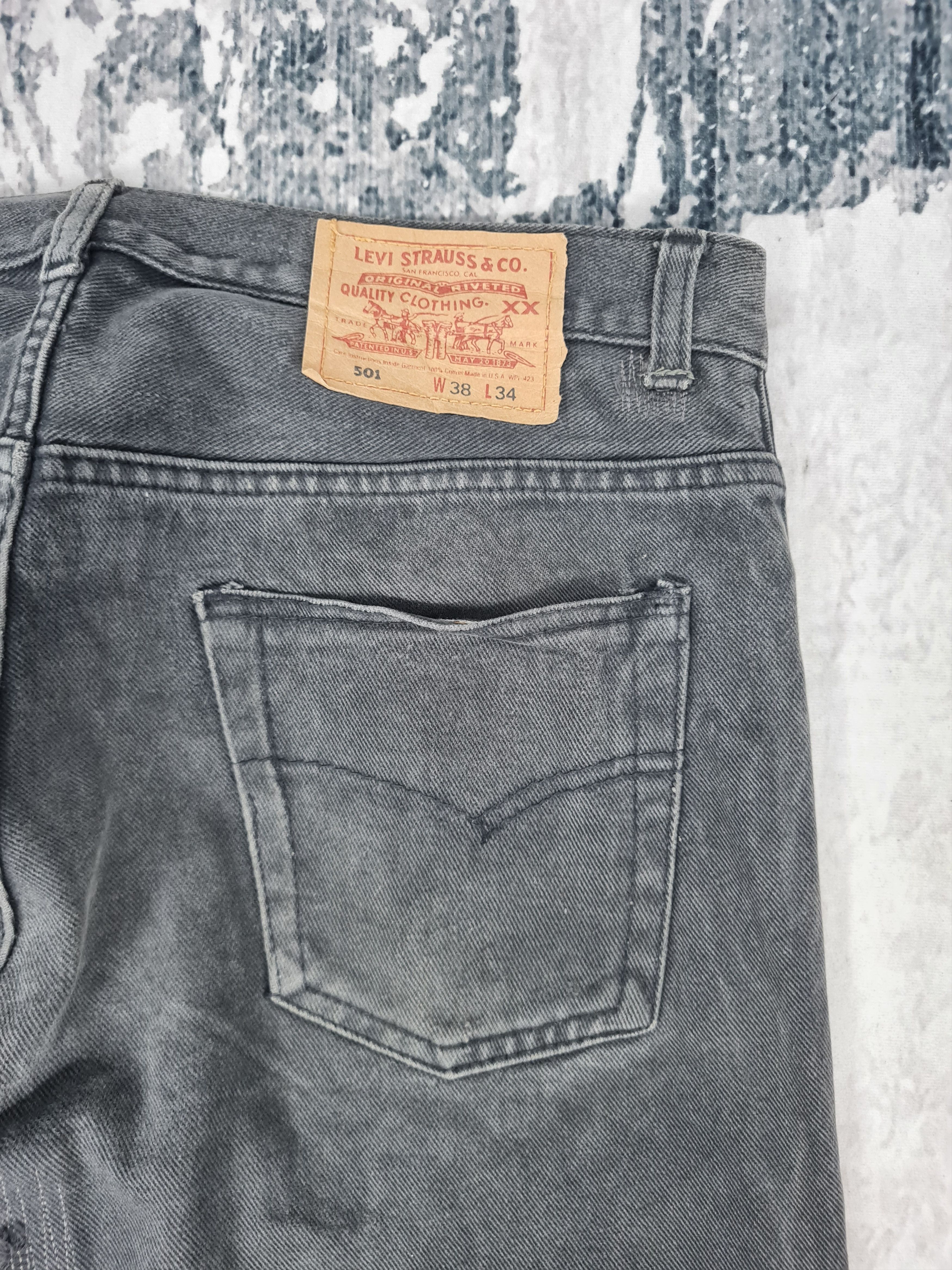 Levi's Vtg LEVIS 501 Faded Made In USA Jeans L0303 Size 34x30.5 Size US 34 / EU 50 - 8 Thumbnail