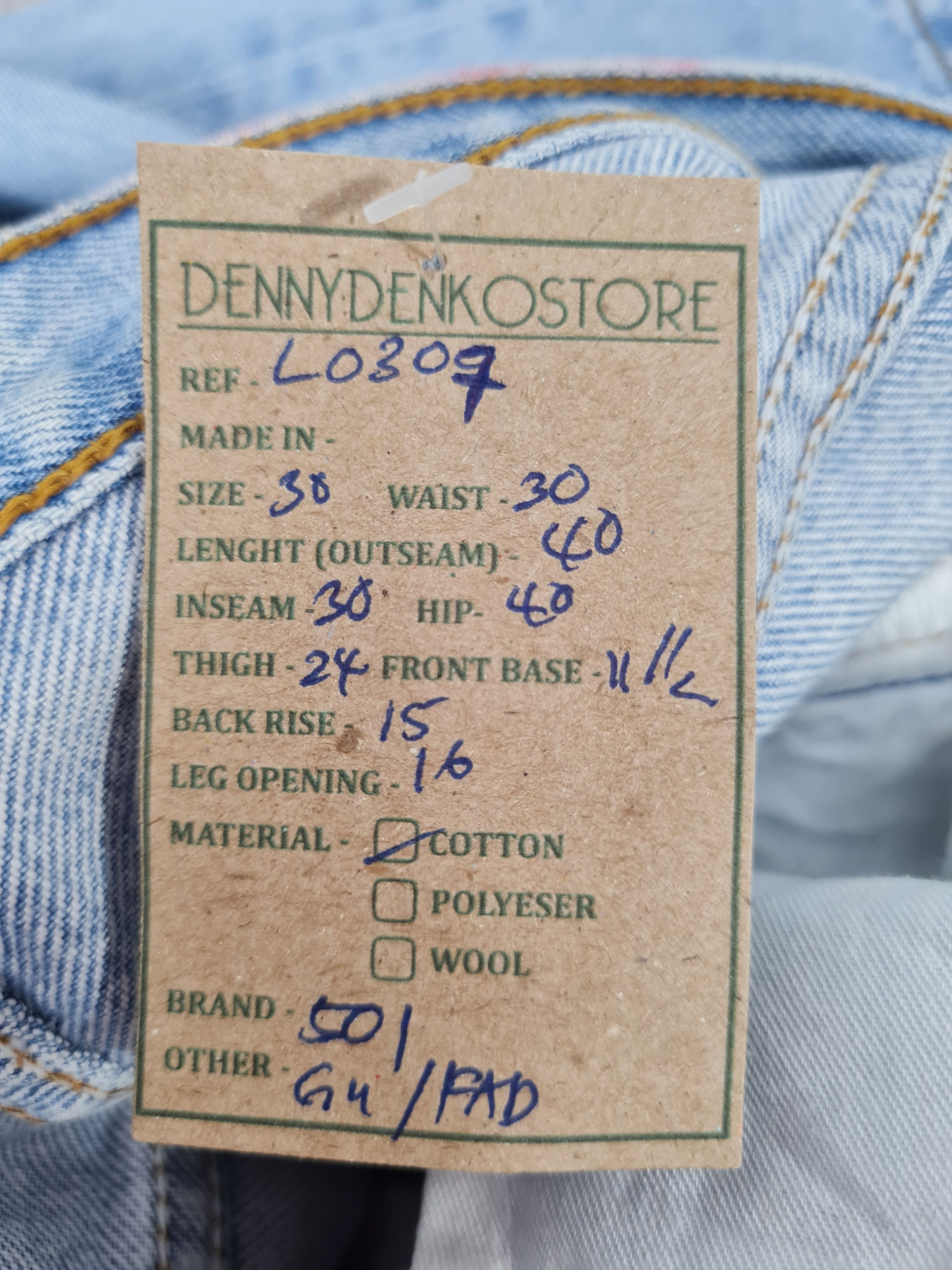 Levi's Vtg 90's LEVIS 501 Faded Distressed Jeans L0307 Size 30x30 Size US 30 / EU 46 - 14 Thumbnail